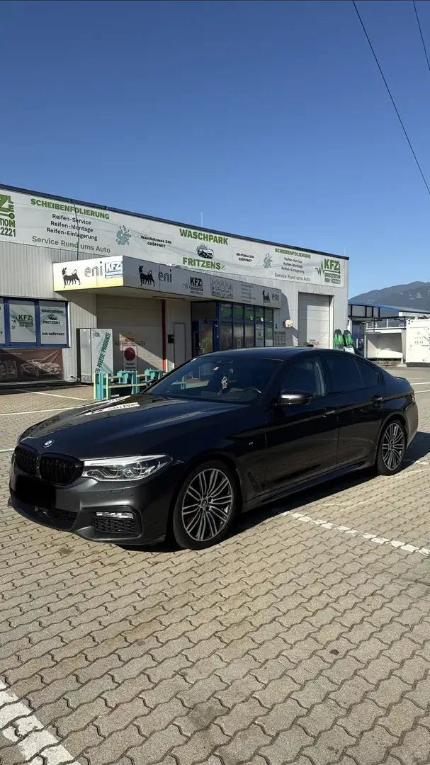 BMW 530 530d xDrive Aut. // M-Sportpaket Vollausstattung Grau - 2