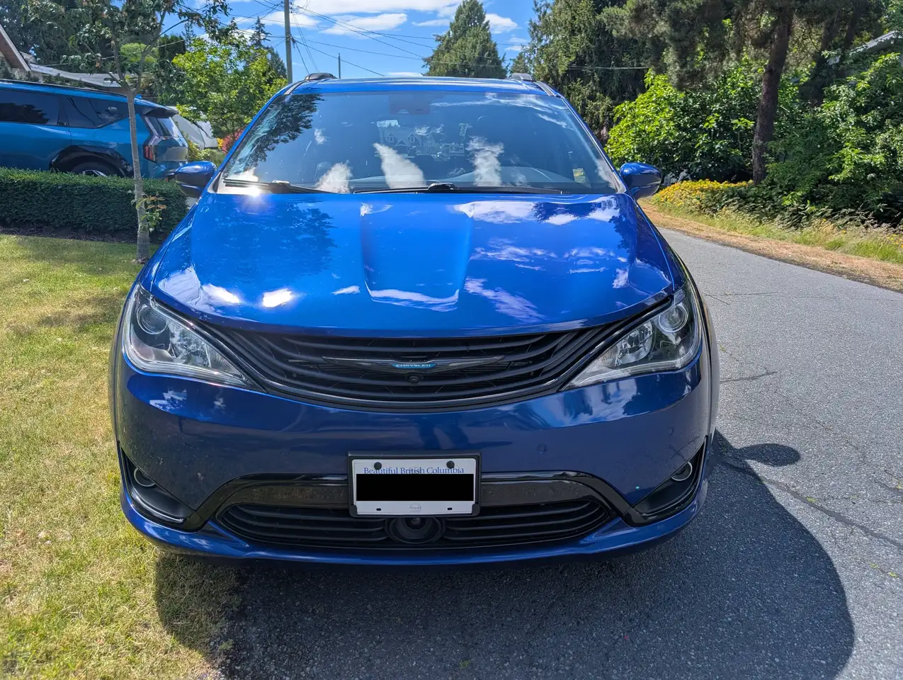 Chrysler Pacifica снимка Chrysler Pacifica