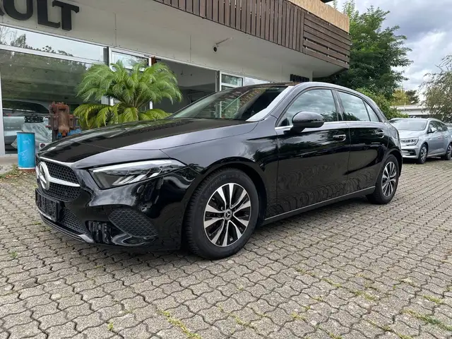 Mercedes-Benz A 180 d*Advanced*NAVI*LED*EU6dT*