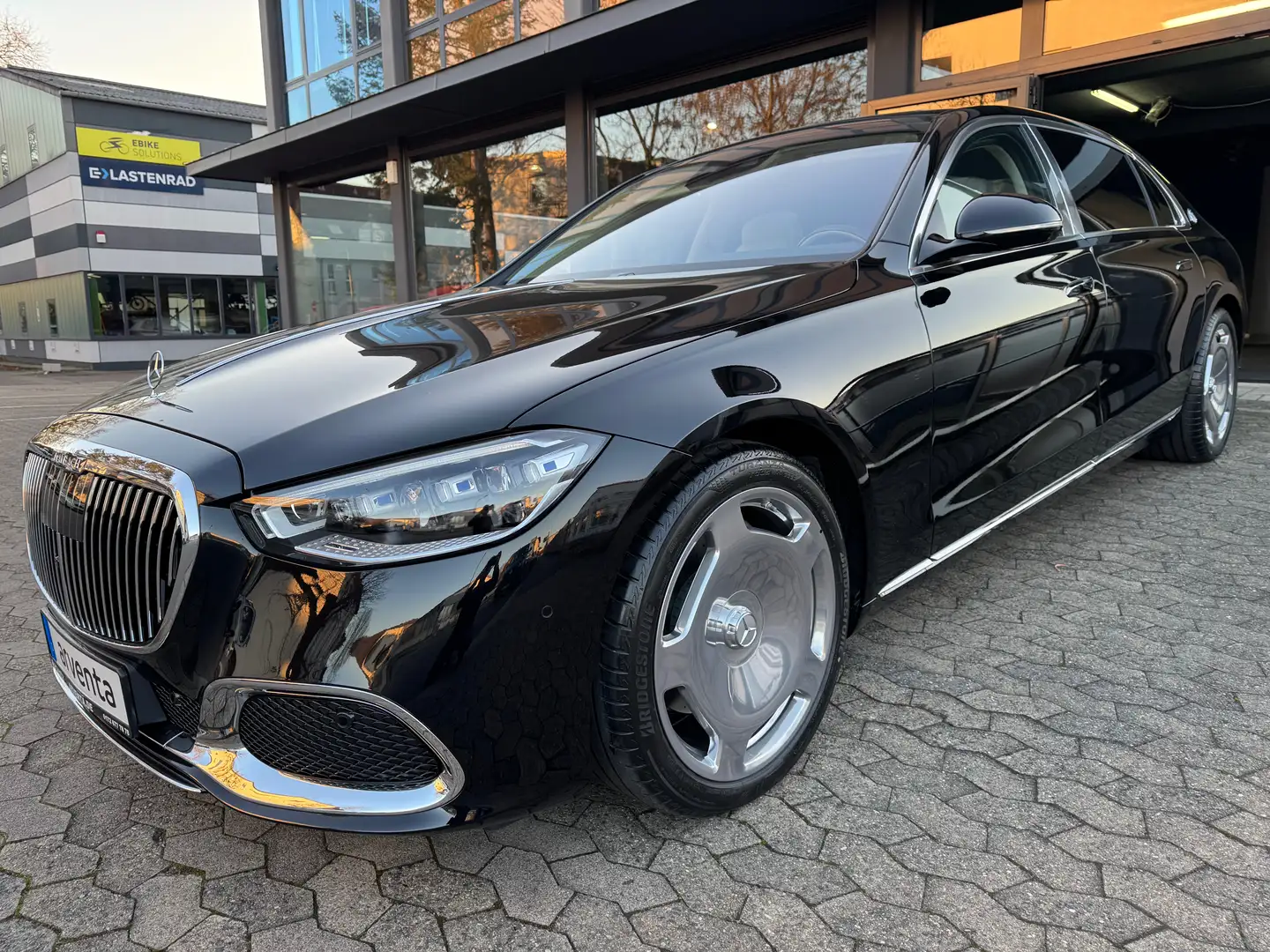 Mercedes-Benz Maybach S-Klasse MAYBACH S580|MY25|E-BODY|HIGH-END INT|VOLL|SOFORT| Schwarz - 1
