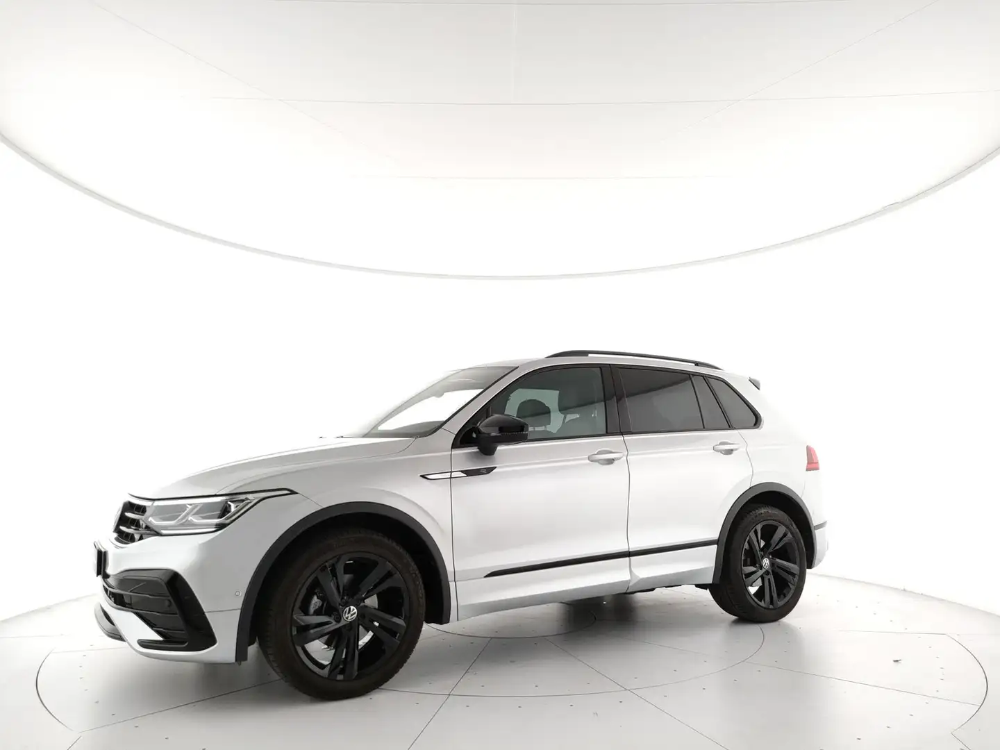 Volkswagen Tiguan 1.5 ACT RLINE 150CV DSG - 2