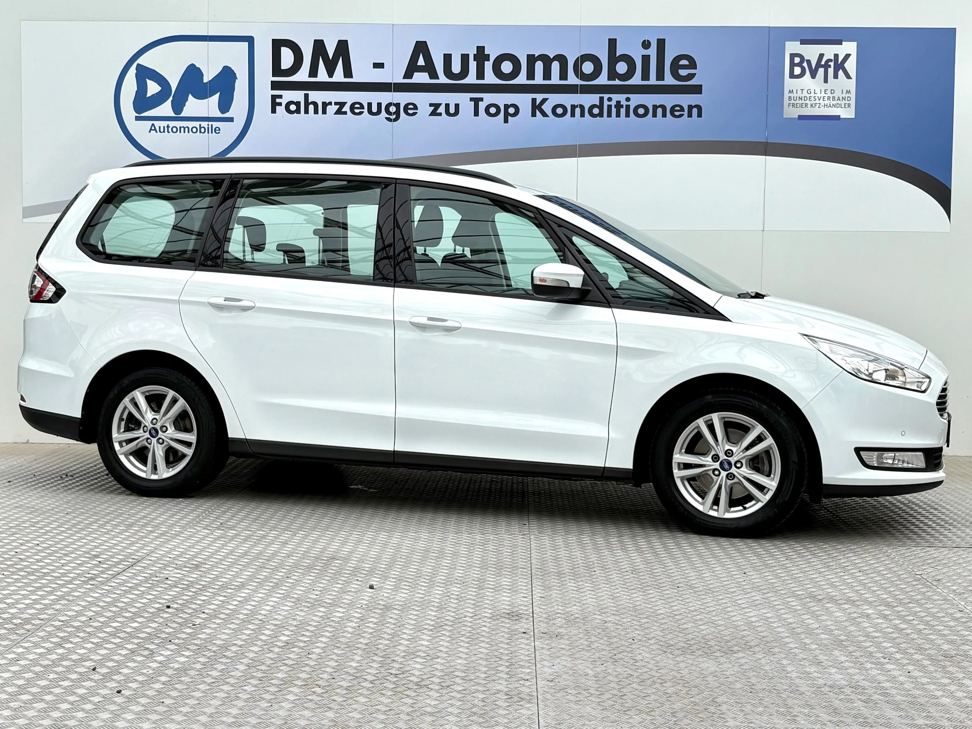Ford Galaxy 2.0 TDCi Business 190PS 7SITZE NAVI AHK 8FACH STDHZG — photo 3