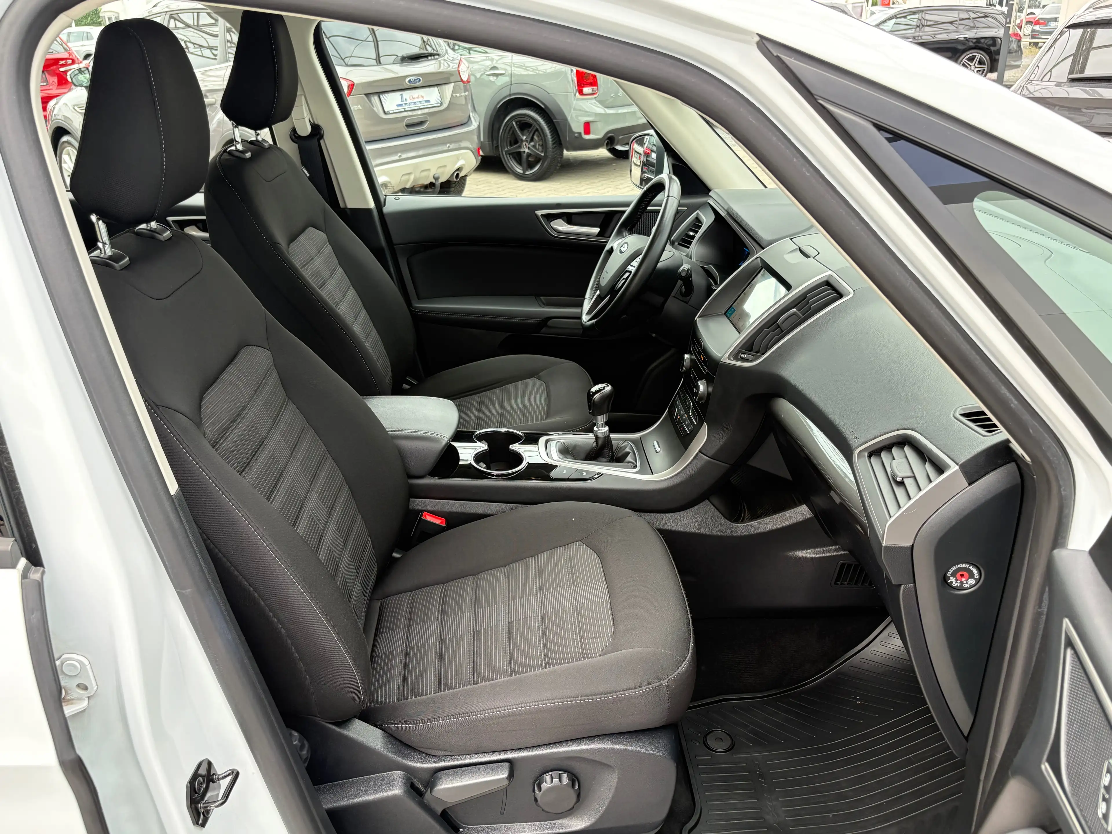 Ford Galaxy 2.0 TDCi Business 190PS 7SITZE NAVI AHK 8FACH STDHZG — photo 14