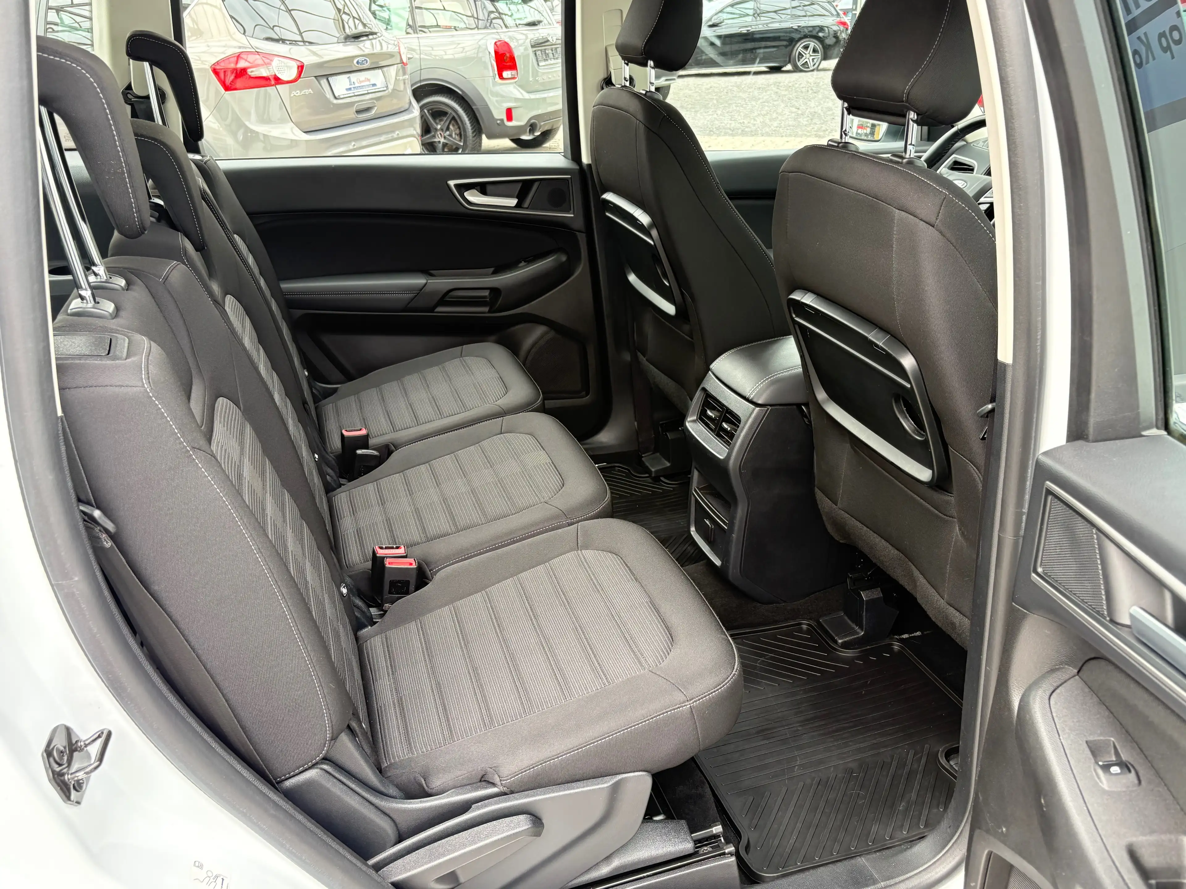 Ford Galaxy 2.0 TDCi Business 190PS 7SITZE NAVI AHK 8FACH STDHZG — photo 15