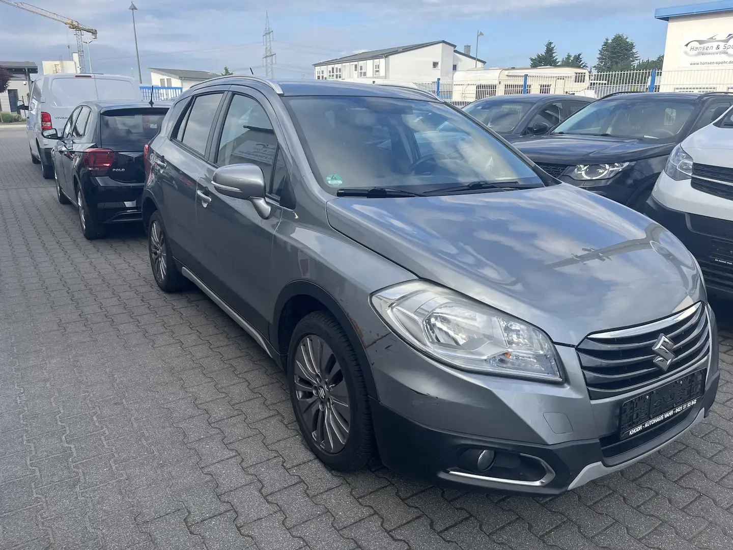 Suzuki SX4 S-Cross Comfort 4x4 1.6 Diesel, Klima, Autom Silber - 2