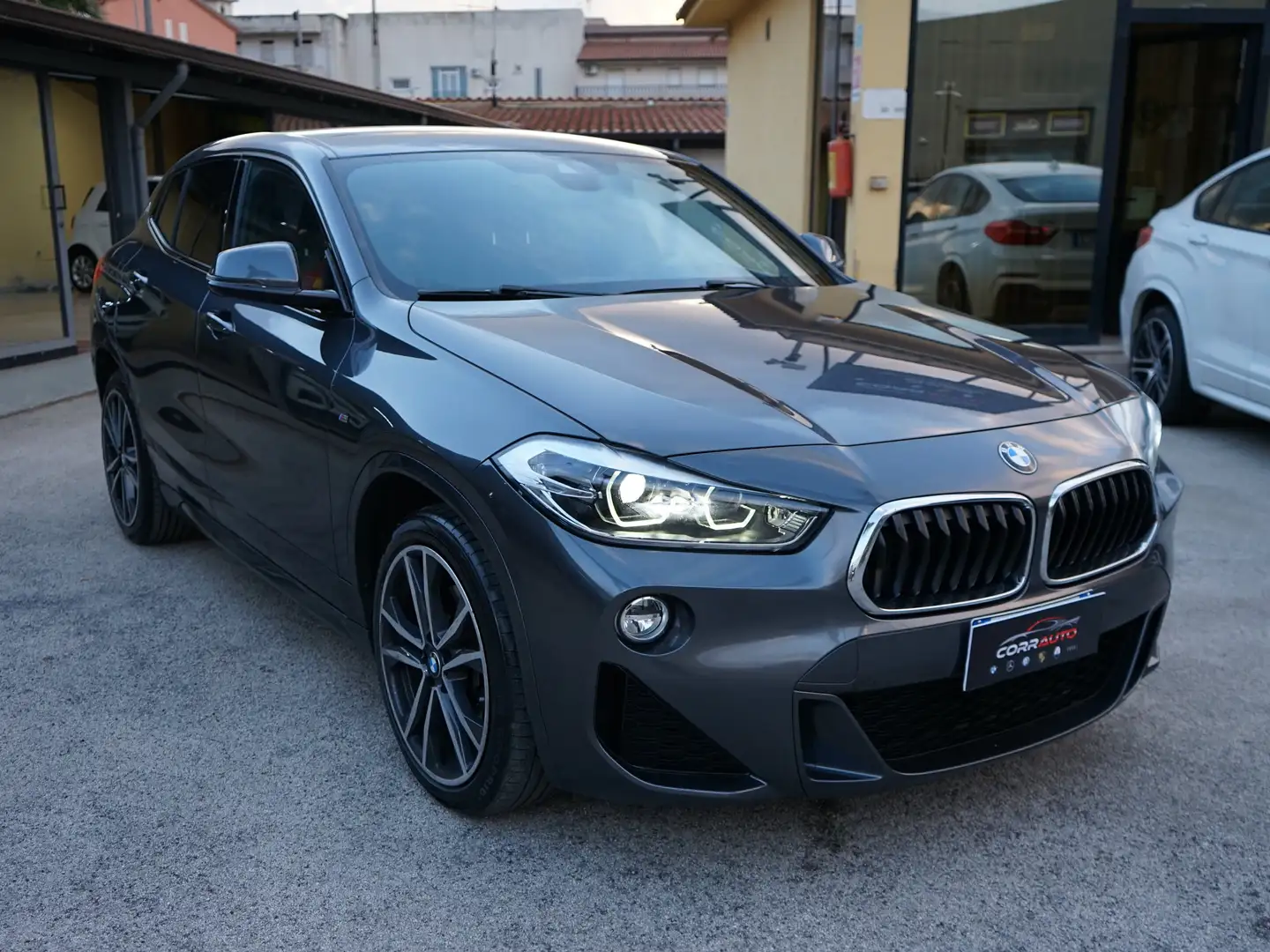 BMW X2 sdrive20d Msport Gris - 1