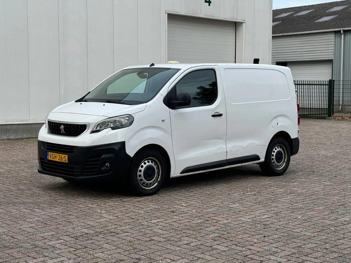 Peugeot Expert 2.0 BlueHDI 120 Compact Premium EURO6 Weiß - 1