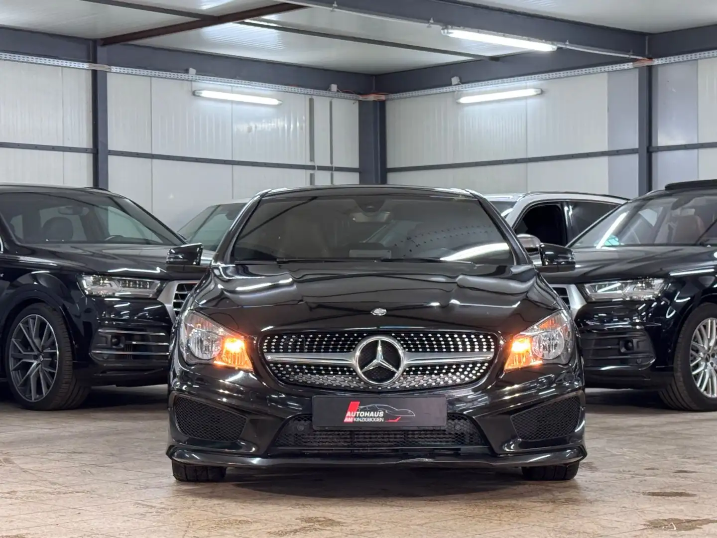Mercedes-Benz CLA 200 d CDI Lim. AMG LINE*KAME*SPORT*UVM Schwarz - 2