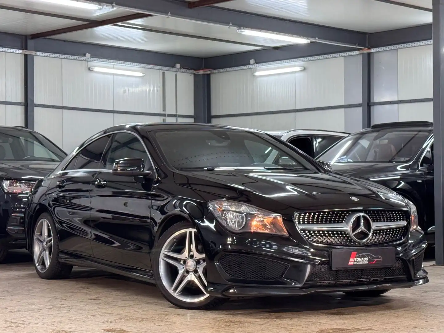 Mercedes-Benz CLA 200 d CDI Lim. AMG LINE*KAME*SPORT*UVM Schwarz - 1