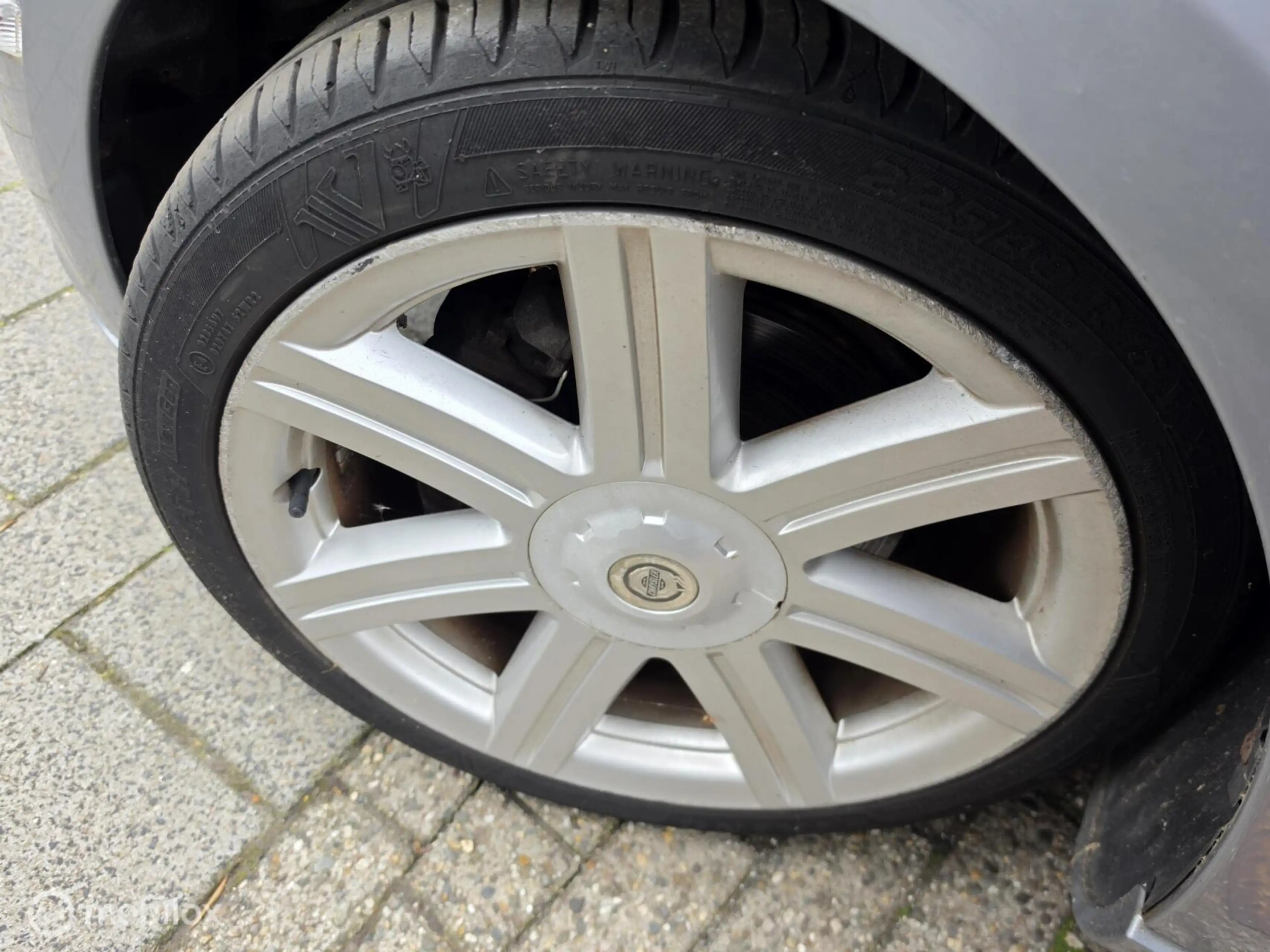 Chrysler Crossfire 3.2 V6 — photo 9