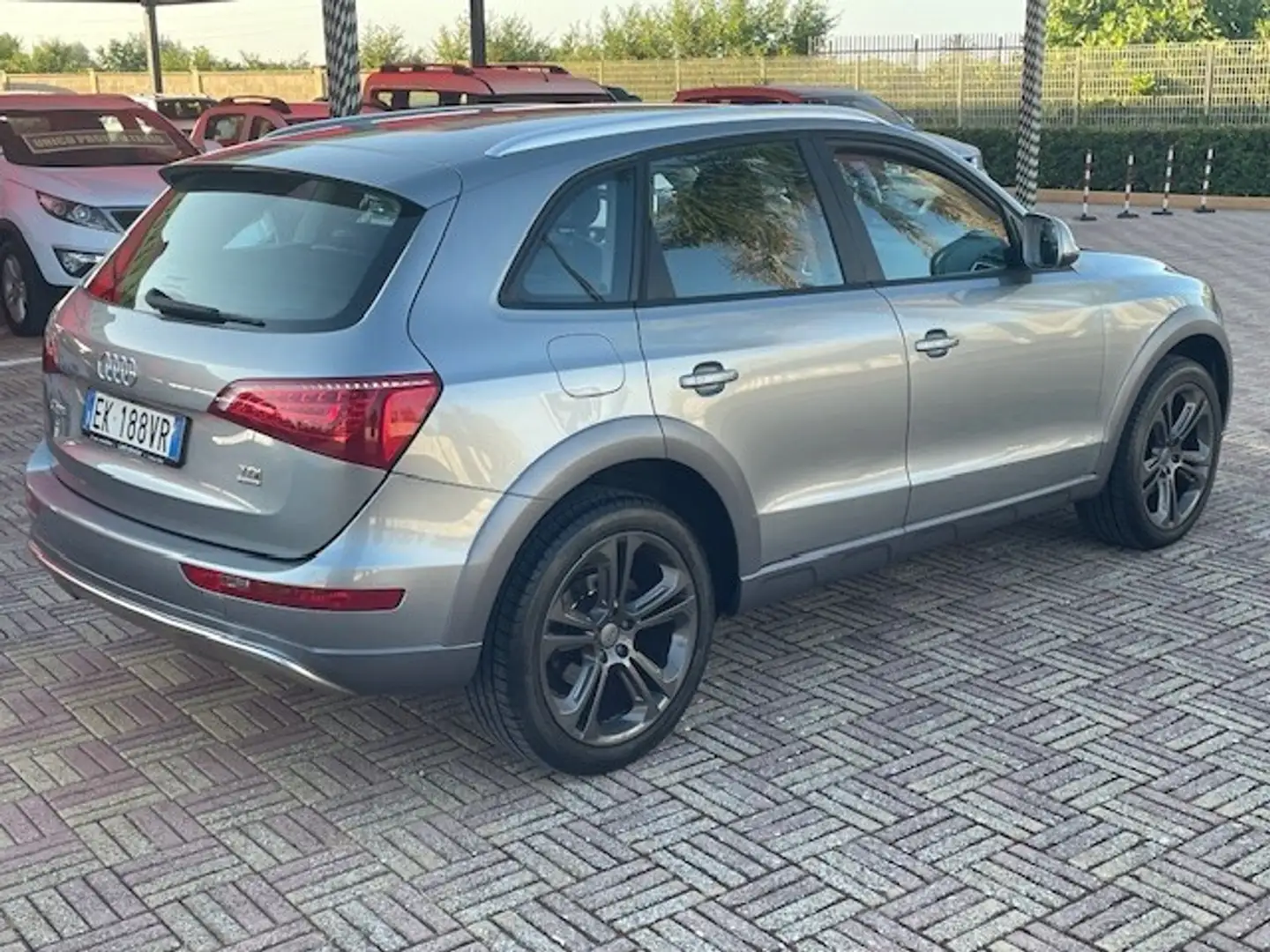 Audi Q5 Q5 2.0 TDI 170 CV quattro S tronic Advanced Plus Grigio - 1