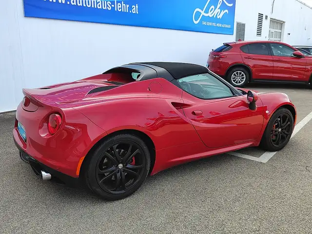 Alfa Romeo 4C Spider Ansicht 3