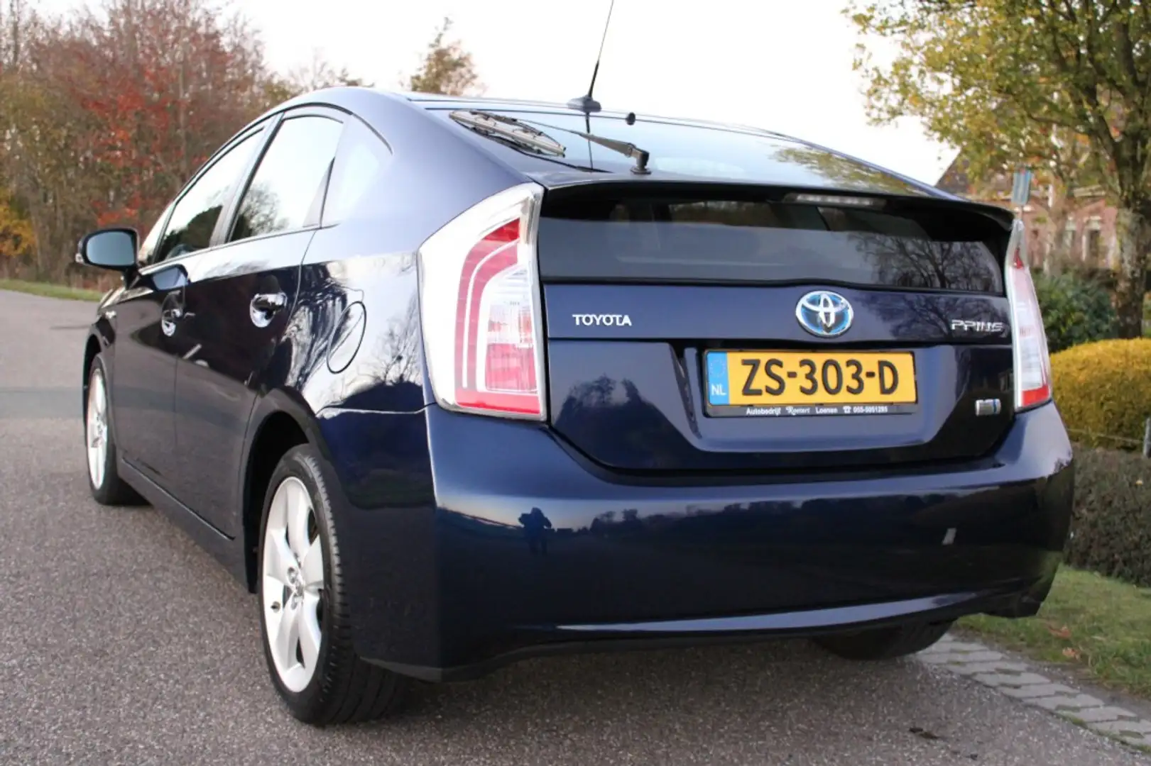 Toyota Prius 1.8 136pk Hybride Automaat Dynamic Business ECC/Cr Blu/Azzurro - 2