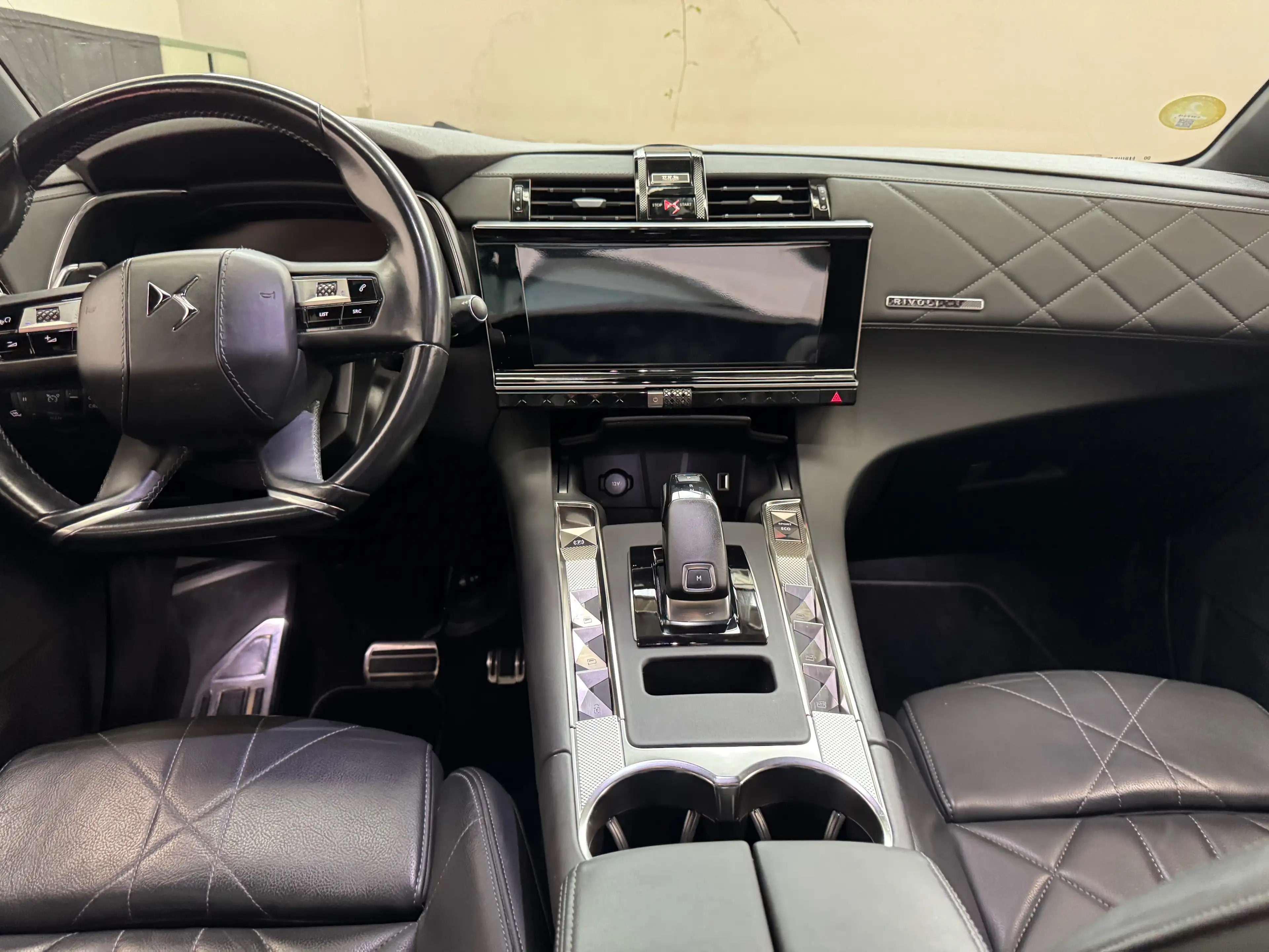DS Automobiles DS 7 Crossback 1.5 HDi Rivoli Automatique FULL Option  GARANTIE 12 MOIS — photo 13