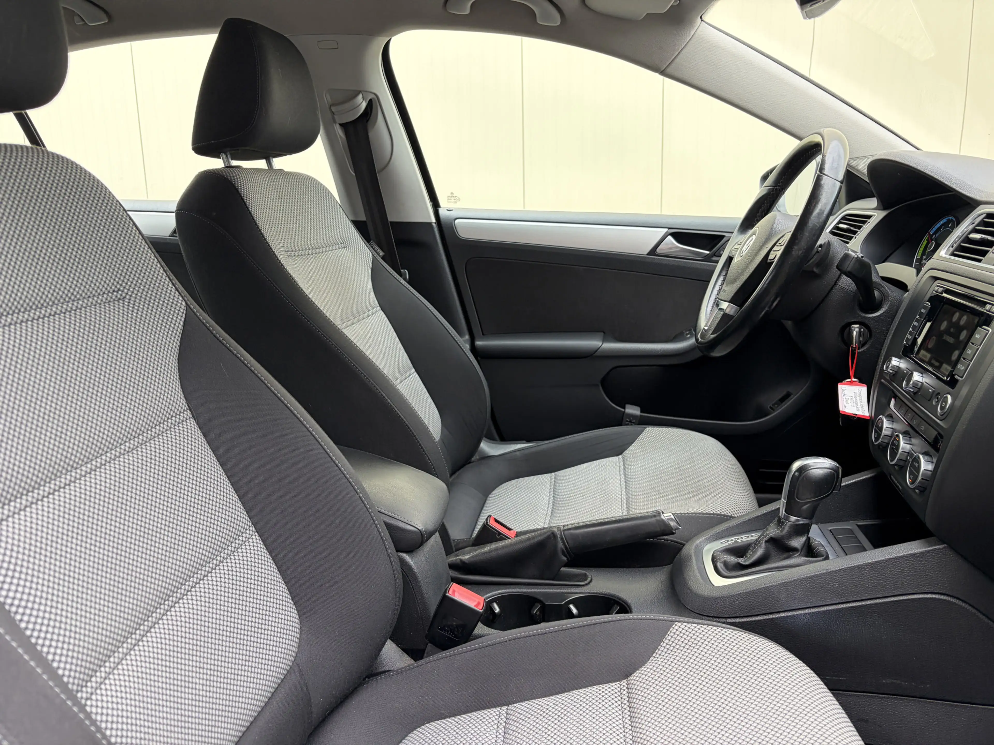 Volkswagen Jetta 1.4 TSI Hybrid Comfortline / AUTOMAAT / NAVI / CRU — photo 26