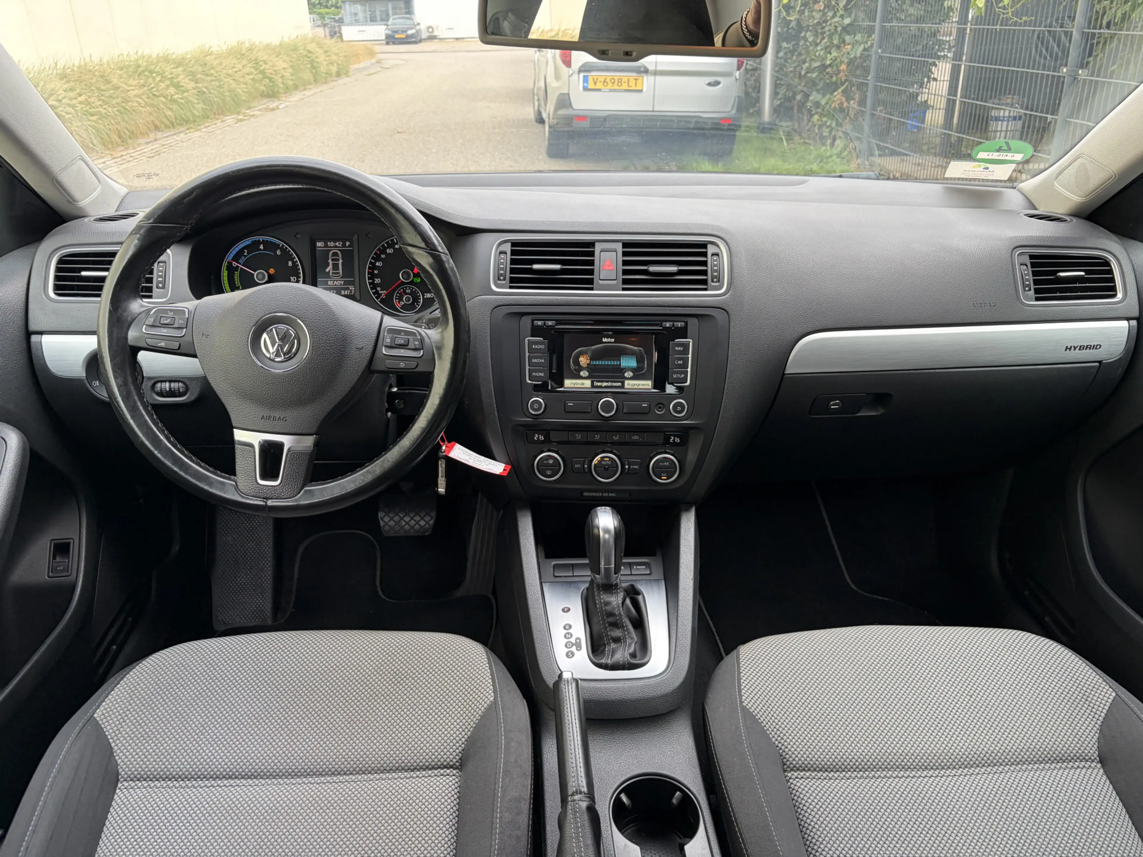 Volkswagen Jetta 1.4 TSI Hybrid Comfortline / AUTOMAAT / NAVI / CRU — photo 3