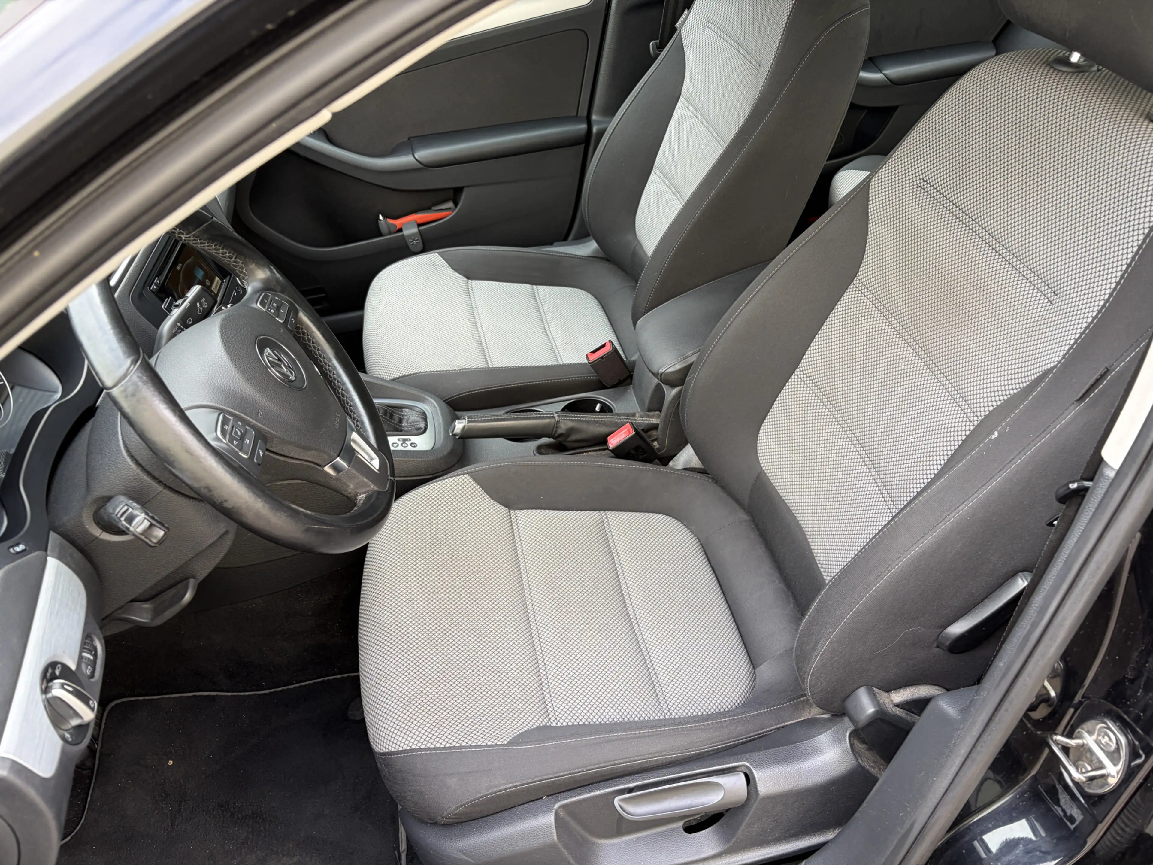 Volkswagen Jetta 1.4 TSI Hybrid Comfortline / AUTOMAAT / NAVI / CRU — photo 8