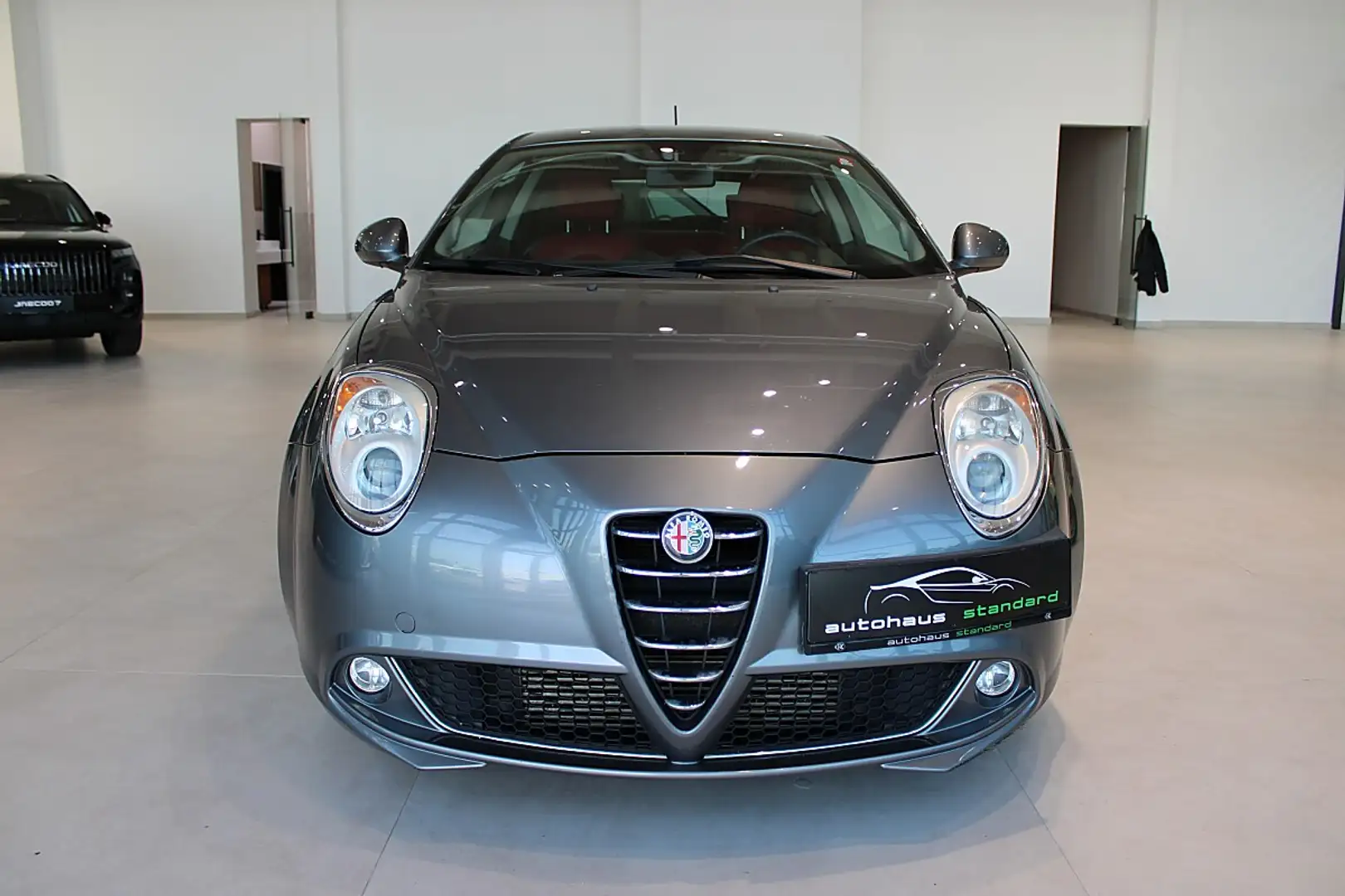 Alfa Romeo MiTo Alfa MiTo 1,4 Turbojet Distinctive Grau - 2