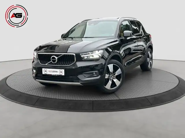 Volvo XC40 Momentum AWD LED NAVI PANO H/K AHK KAMERA