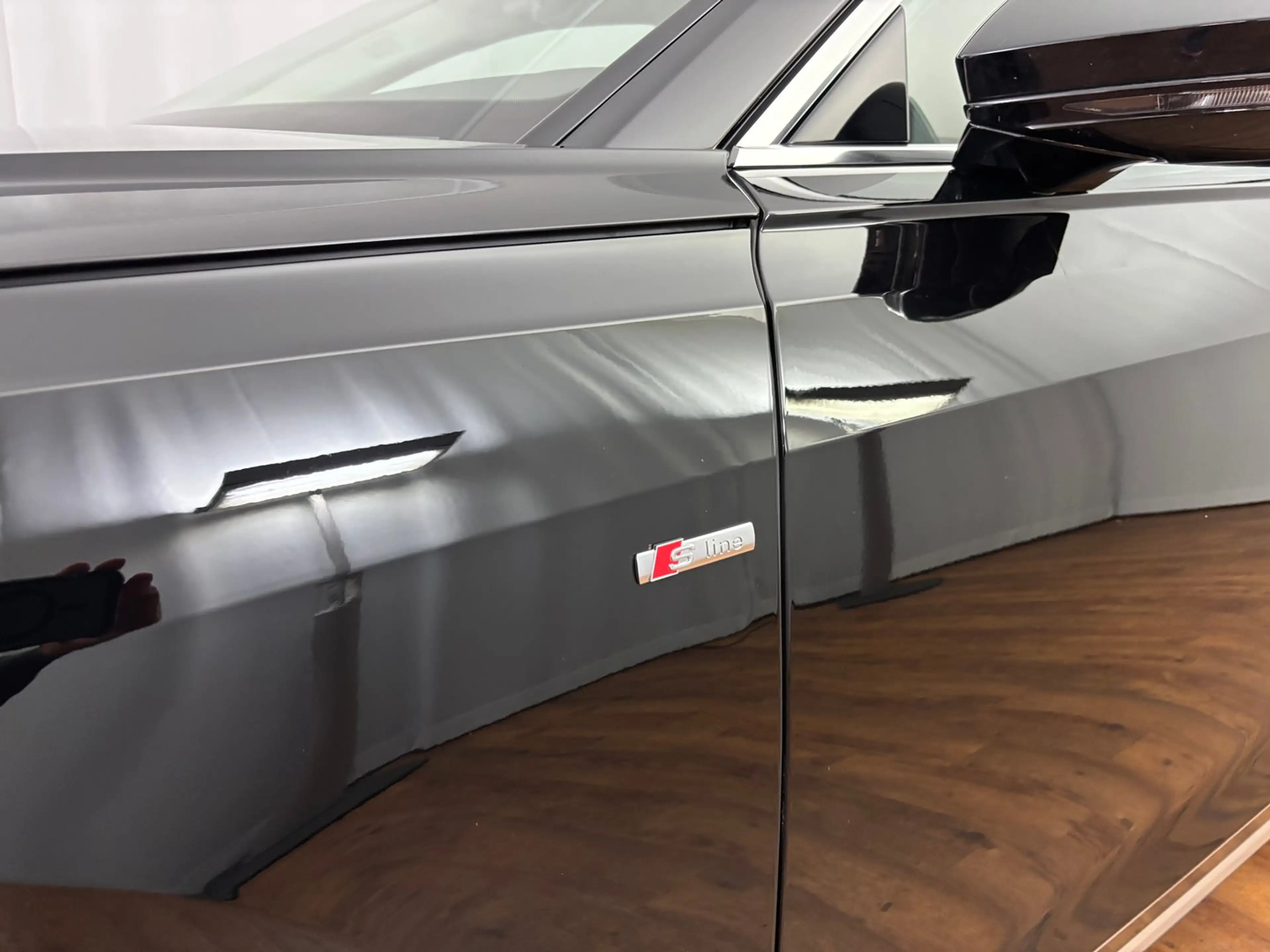 Audi A8 60 TFSI e quattro — photo 6