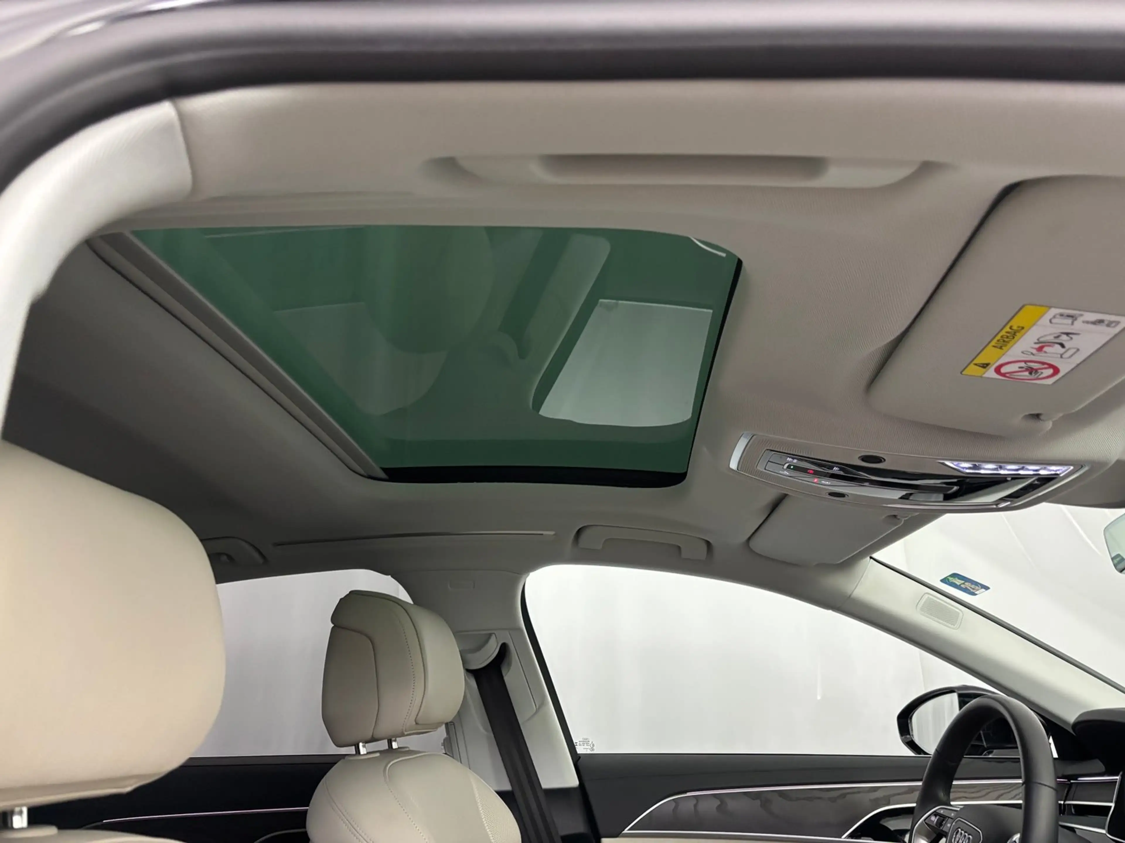 Audi A8 60 TFSI e quattro — photo 15
