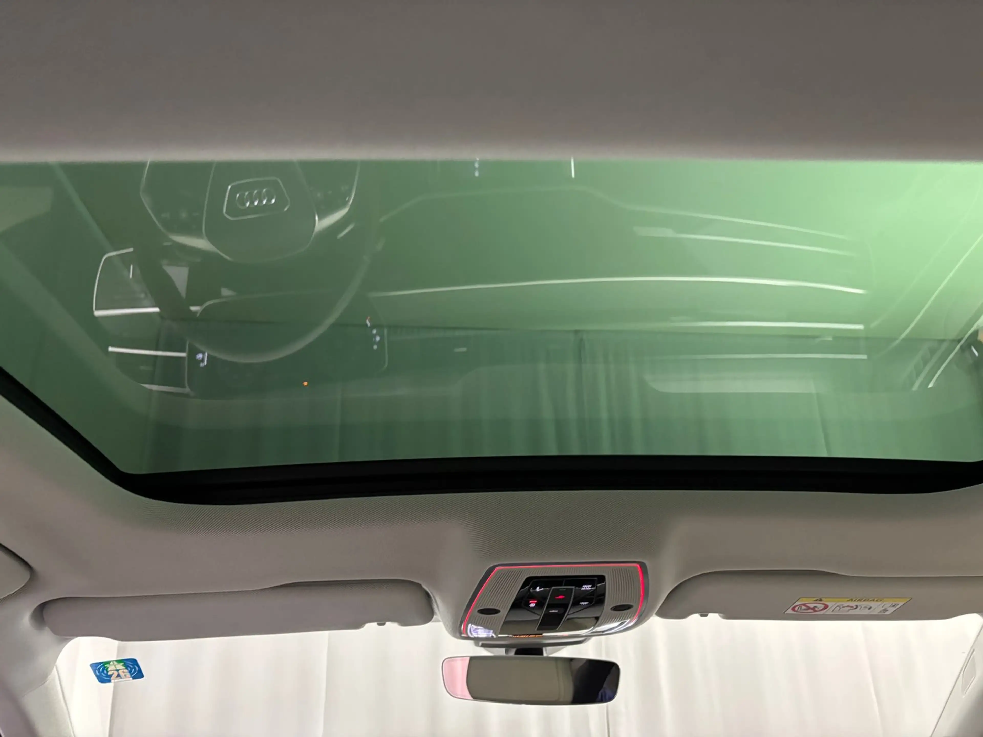Audi A8 60 TFSI e quattro — photo 12