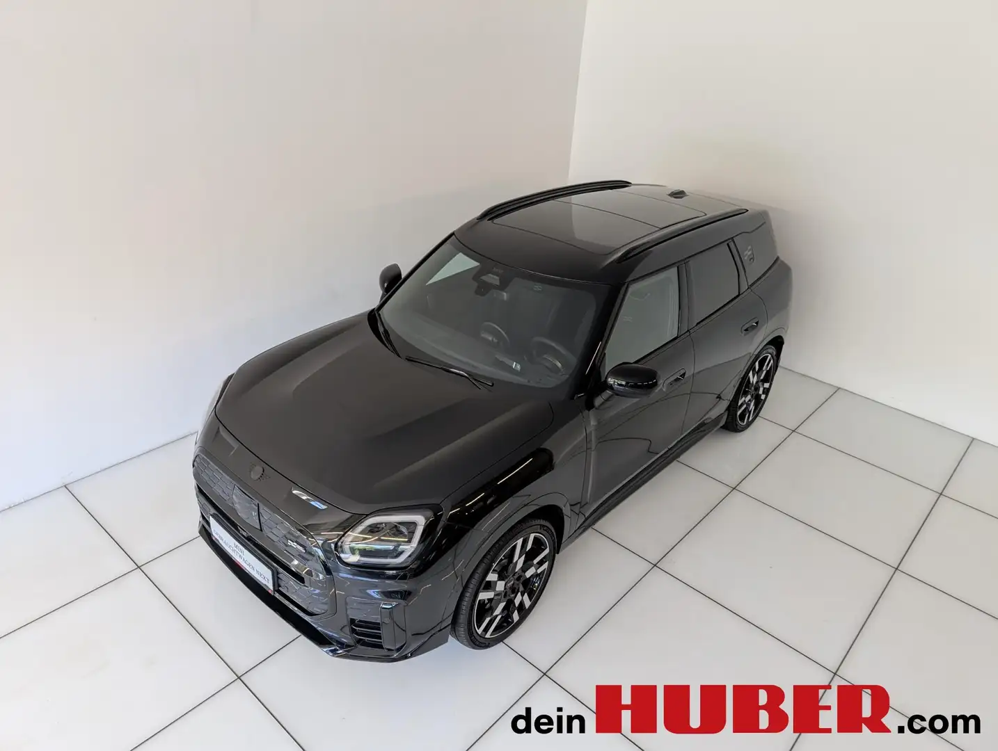 MINI Countryman SE All4 Schwarz - 2