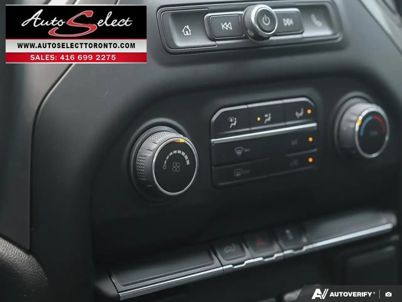 Chevrolet Silverado 1500 photo Chevrolet Silverado 1500