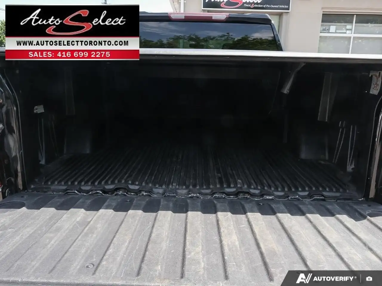 Chevrolet Silverado 1500 photo Chevrolet Silverado 1500