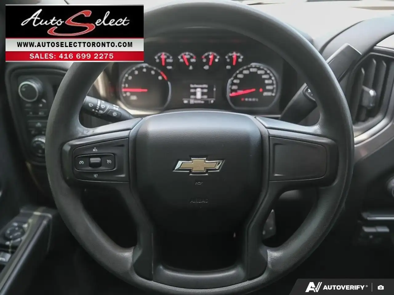 Chevrolet Silverado 1500 photo Chevrolet Silverado 1500