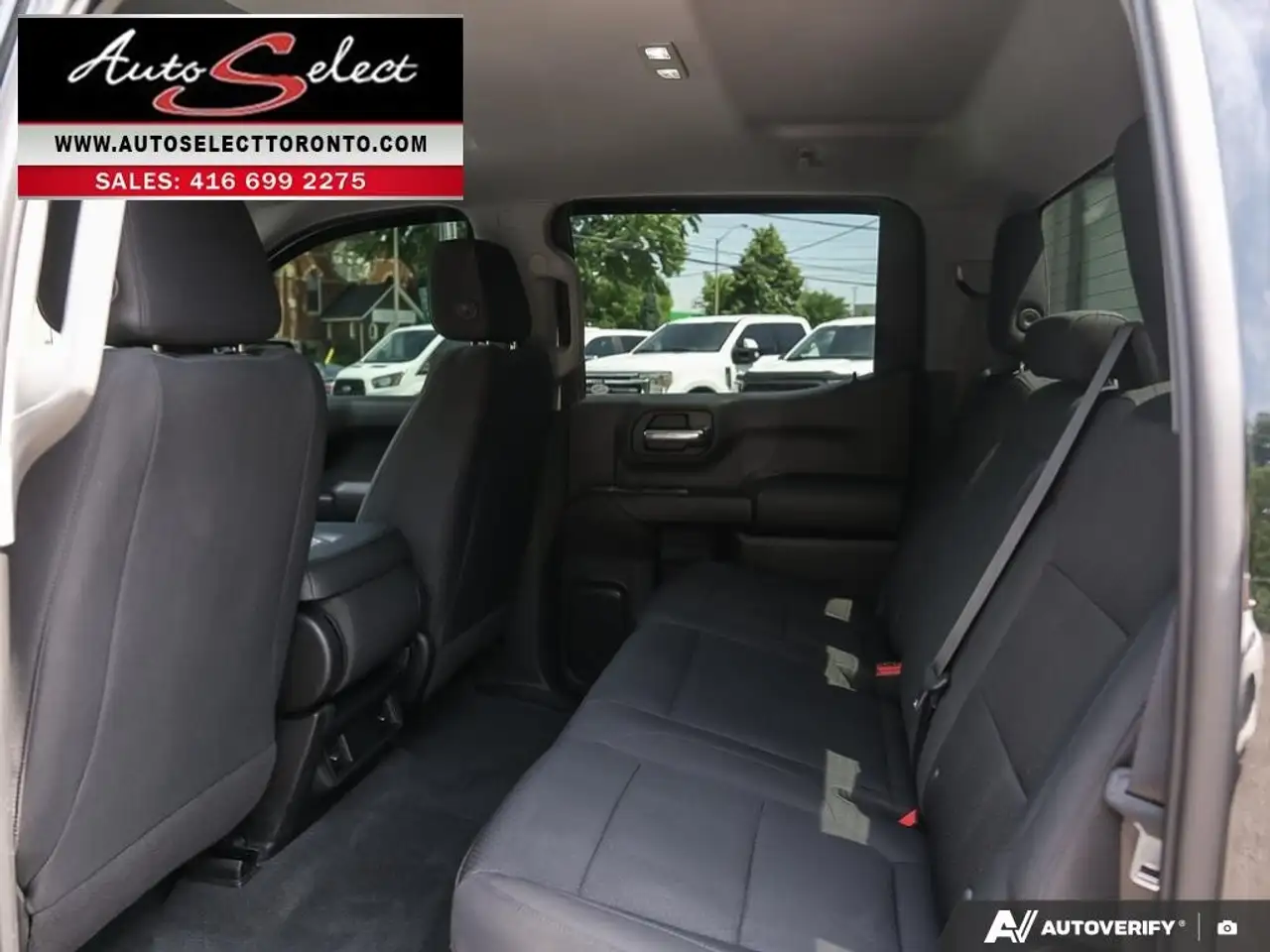 Chevrolet Silverado 1500 photo Chevrolet Silverado 1500