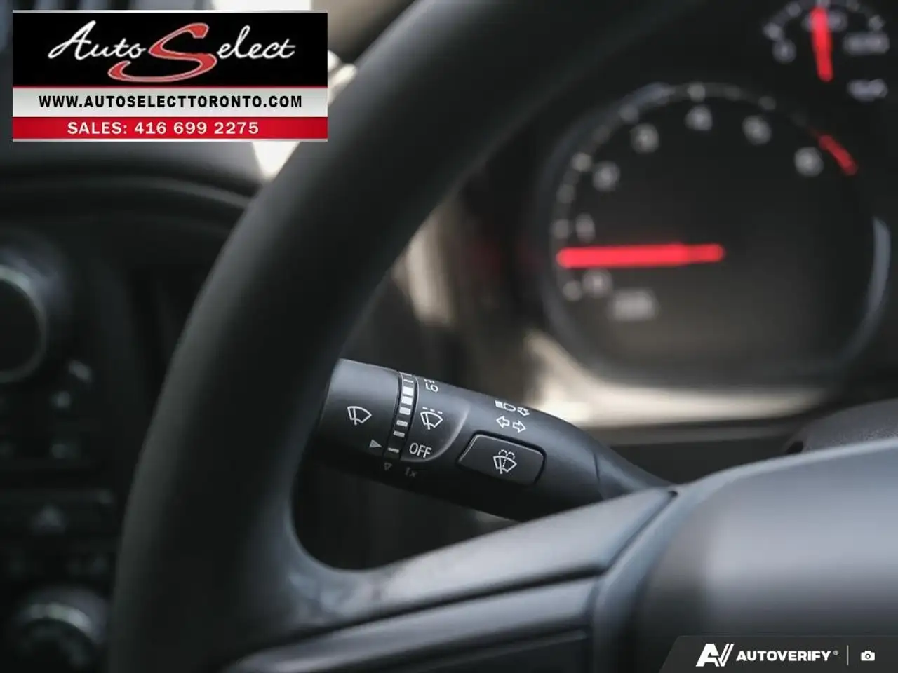 Chevrolet Silverado 1500 photo Chevrolet Silverado 1500