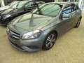 Mercedes-Benz A 180 BlueEff AHK Panoramad. Sitzh Parktr Gris - thumbnail 1