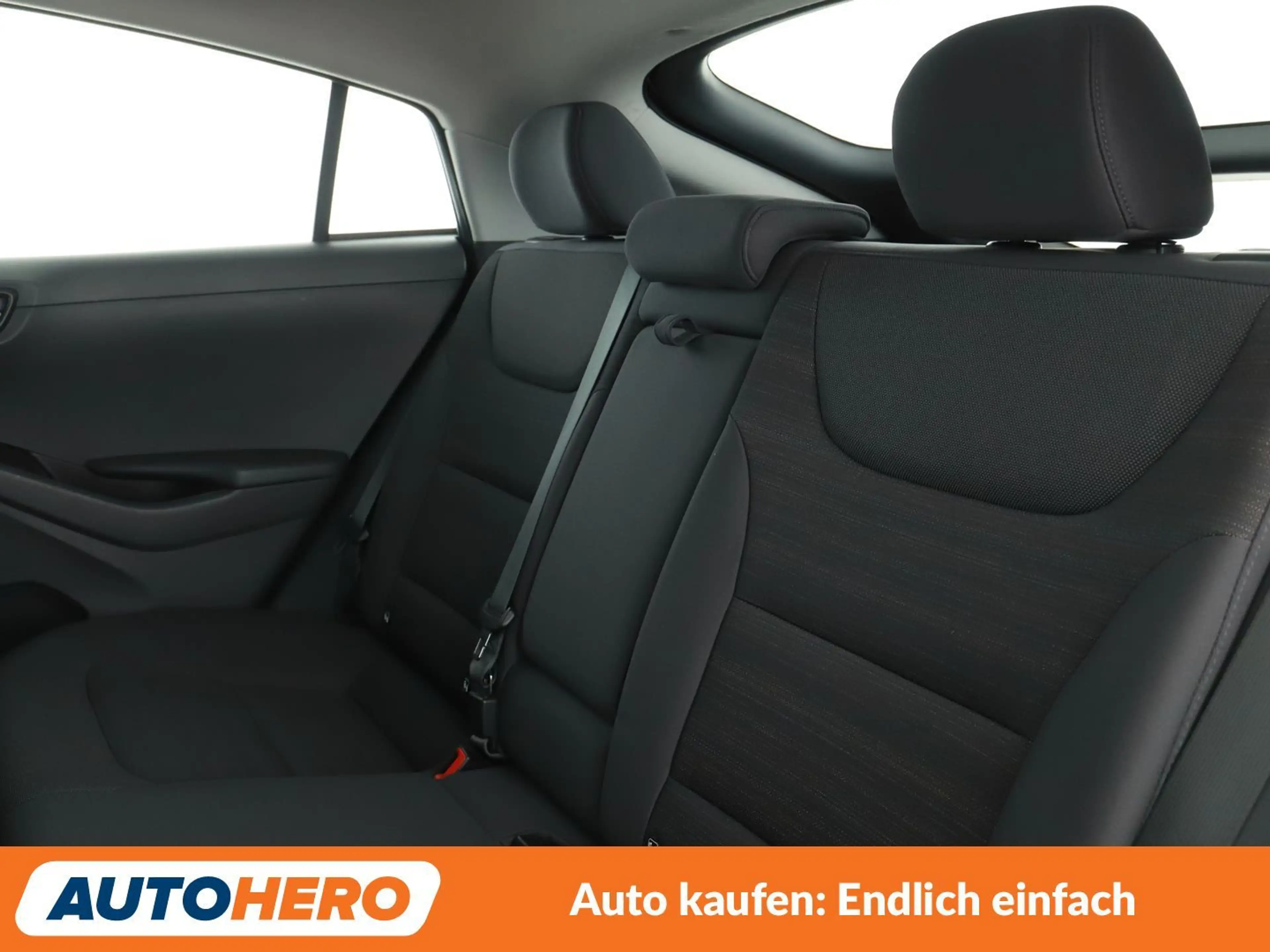 Hyundai IONIQ 1.6 Hybrid Style Aut.*NAVI*ACC*SPUR*CAM*PDC*SHZ* — photo 14
