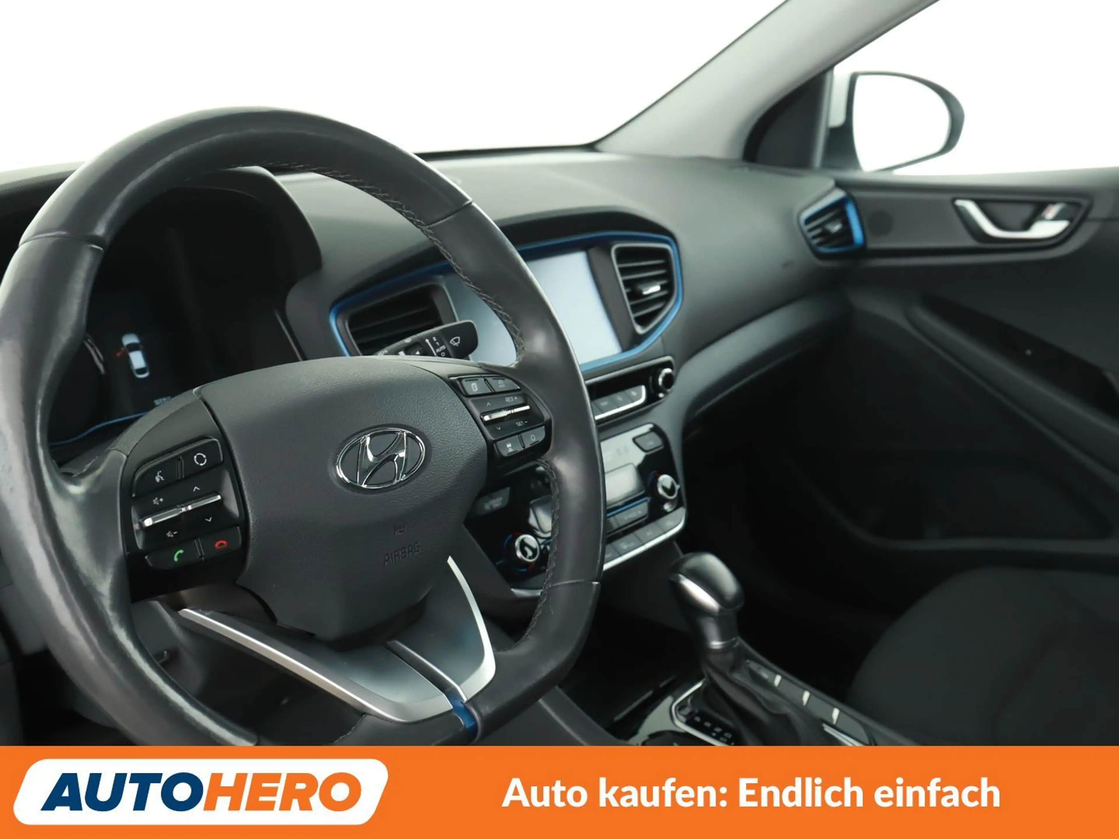 Hyundai IONIQ 1.6 Hybrid Style Aut.*NAVI*ACC*SPUR*CAM*PDC*SHZ* — photo 11