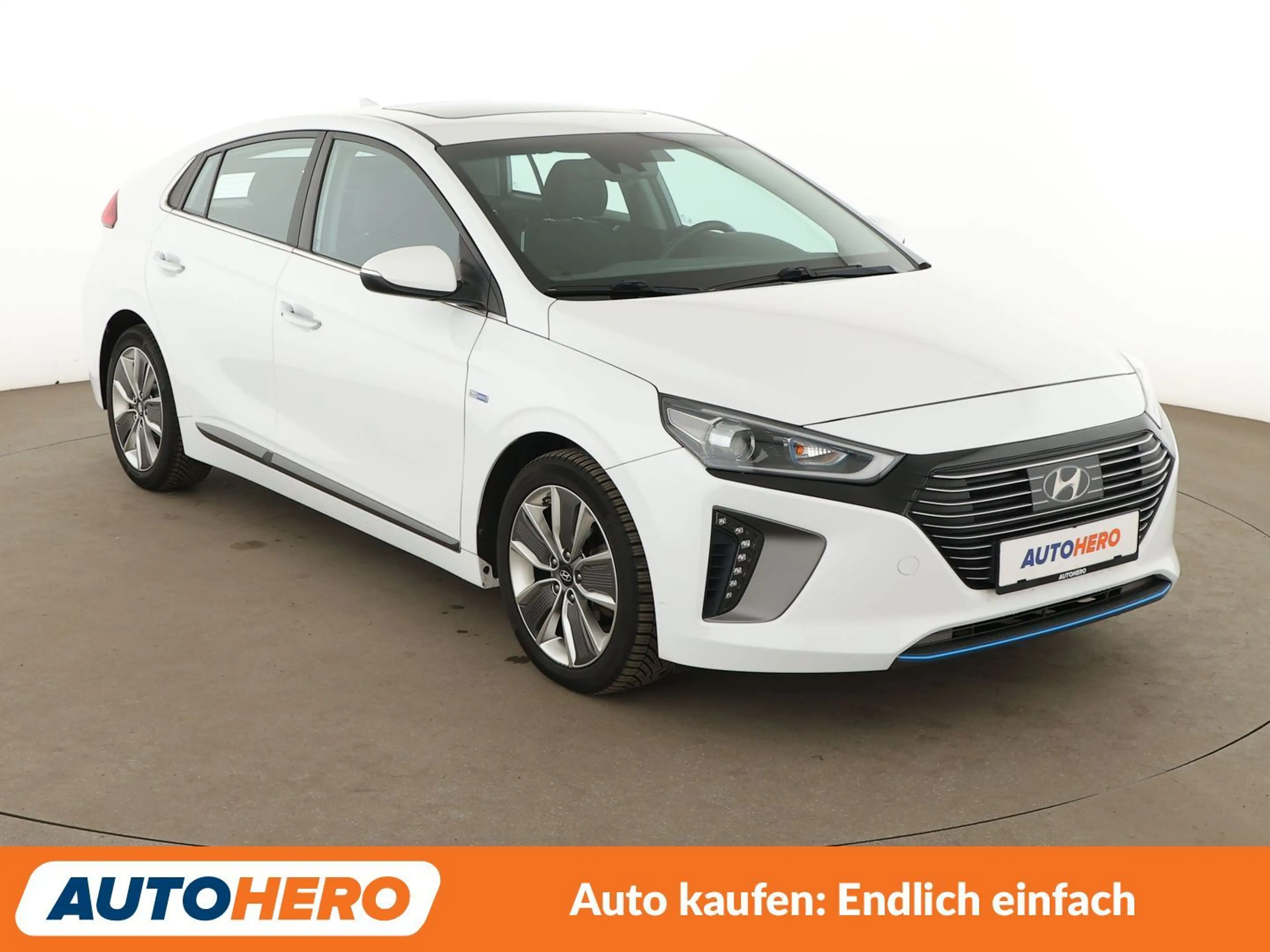 Hyundai IONIQ 1.6 Hybrid Style Aut.*NAVI*ACC*SPUR*CAM*PDC*SHZ* — photo 8