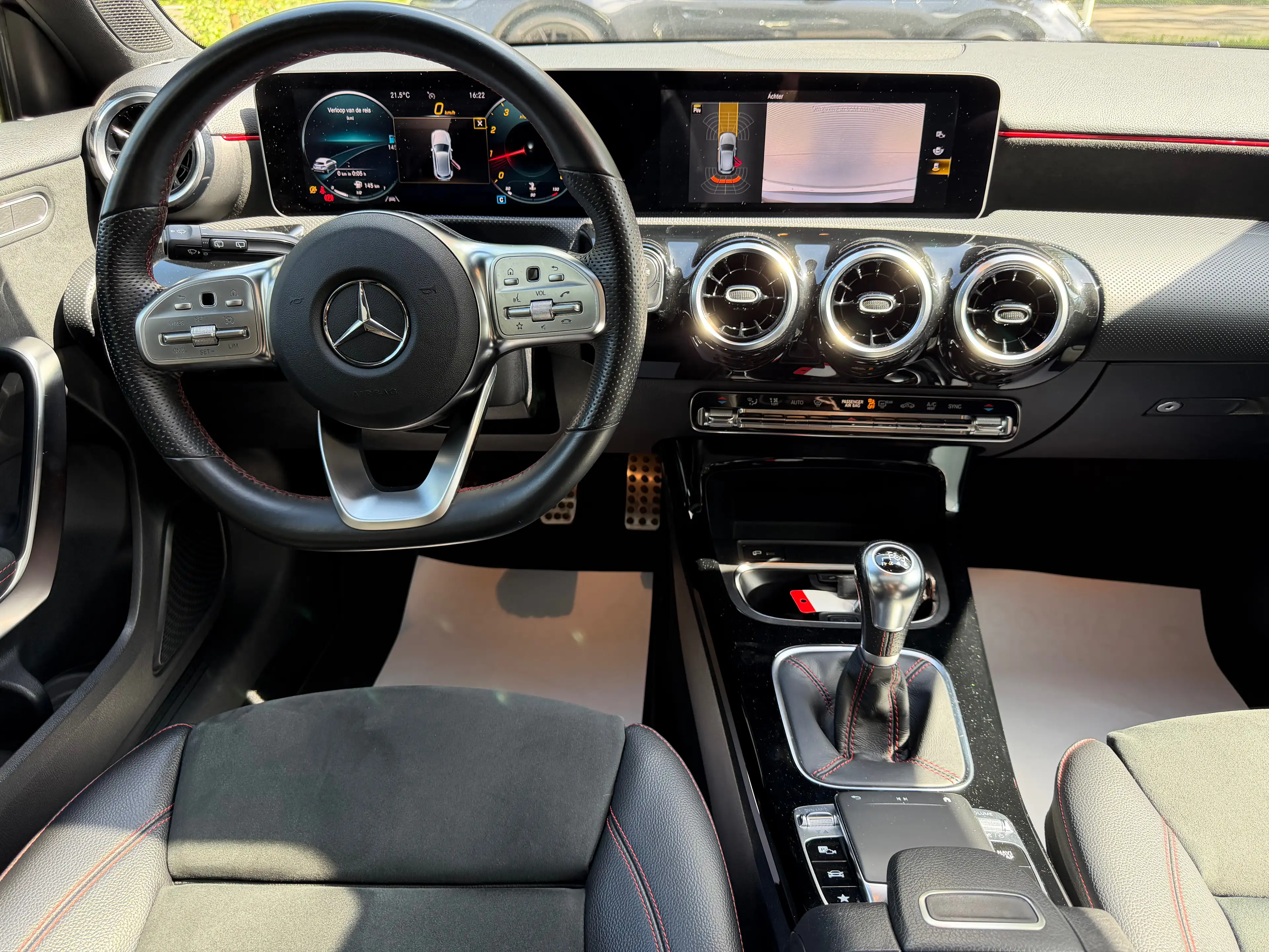 Mercedes-Benz A 180 A 180 Business Solution AMG (EU6d-TEMP),GARANTIE,PANO,NAVI,ACC,LED — photo 12
