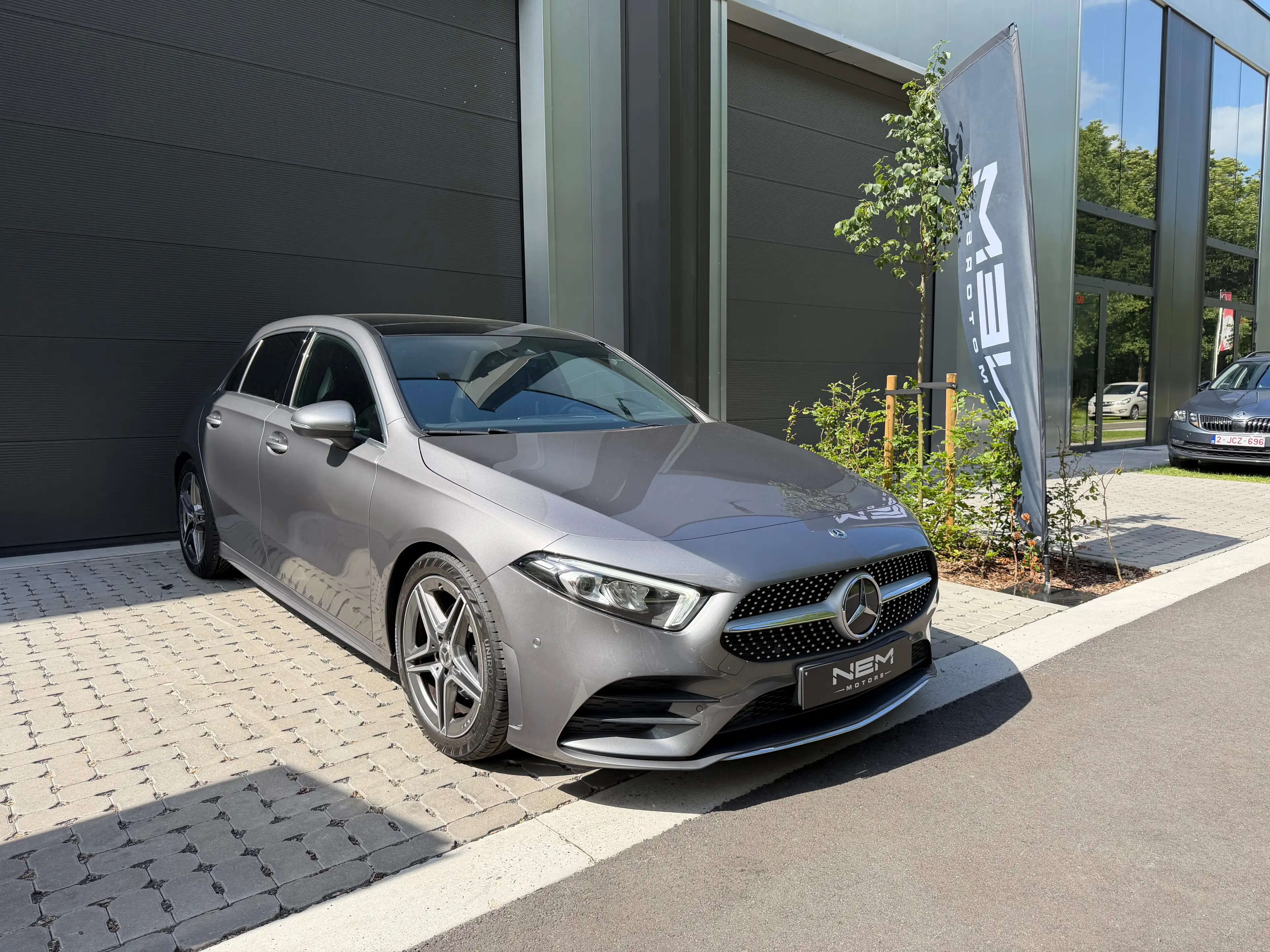 Mercedes-Benz A 180 A 180 Business Solution AMG (EU6d-TEMP),GARANTIE,PANO,NAVI,ACC,LED — photo 2