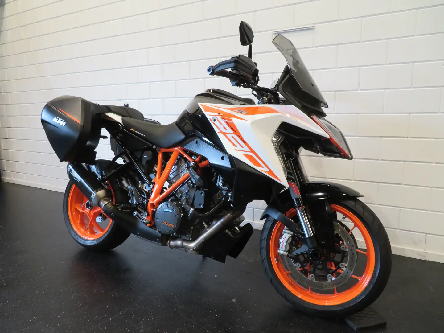KTM 1290 Super Duke GT KOFFERS AKRA Oranje - 2