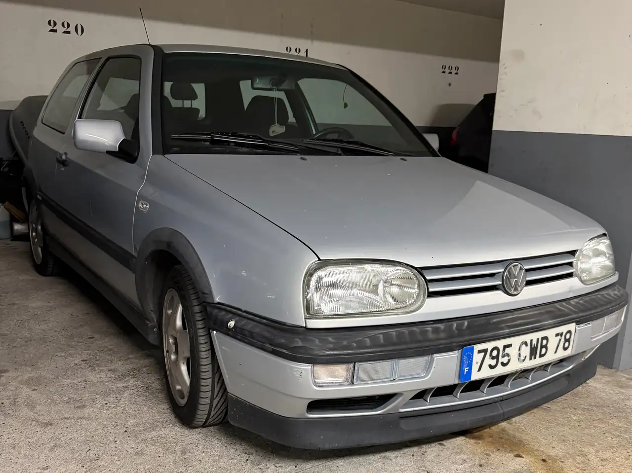 Volkswagen Golf 115 GLi A, foto 2
