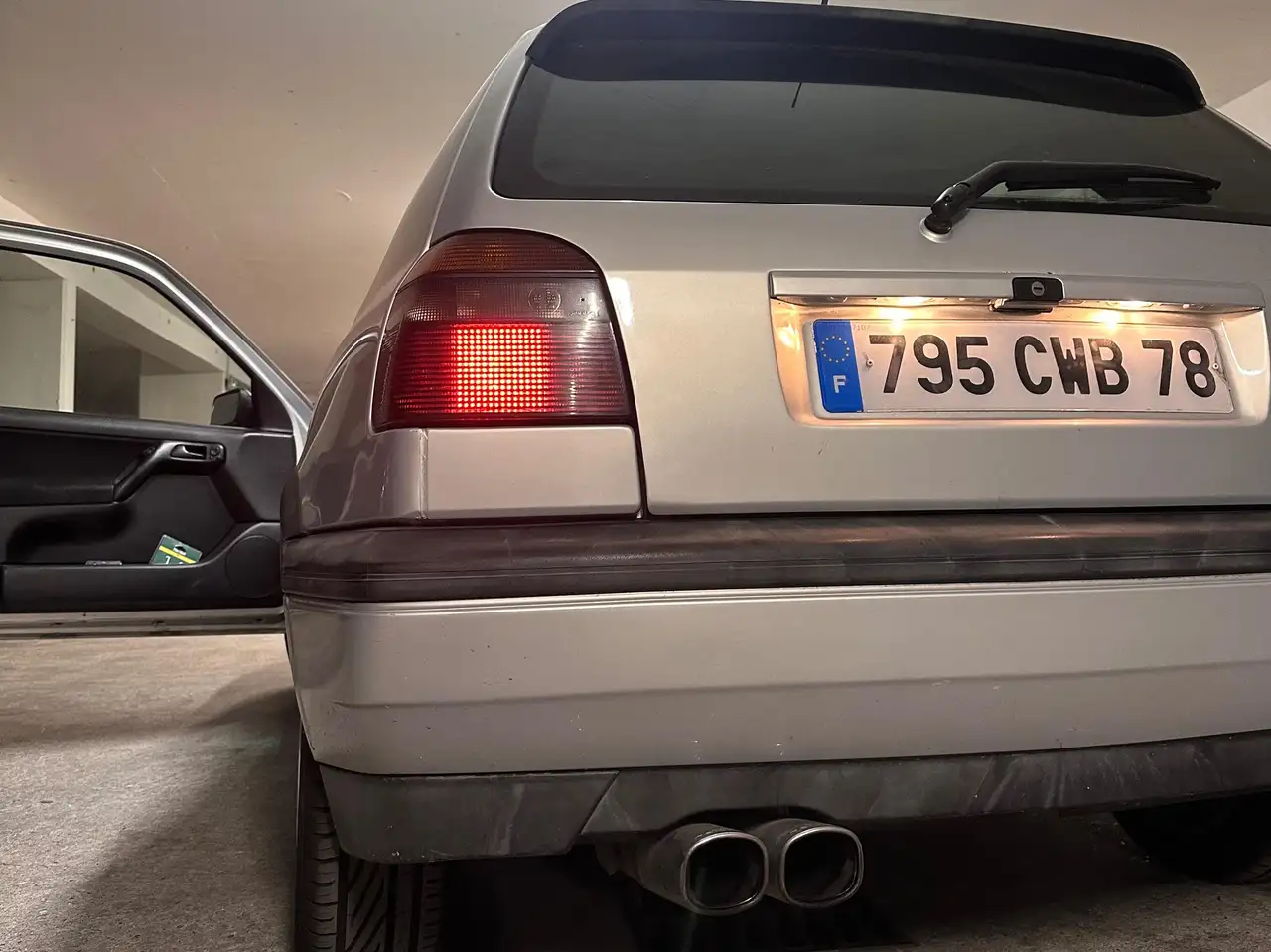 Volkswagen Golf 115 GLi A, foto 1