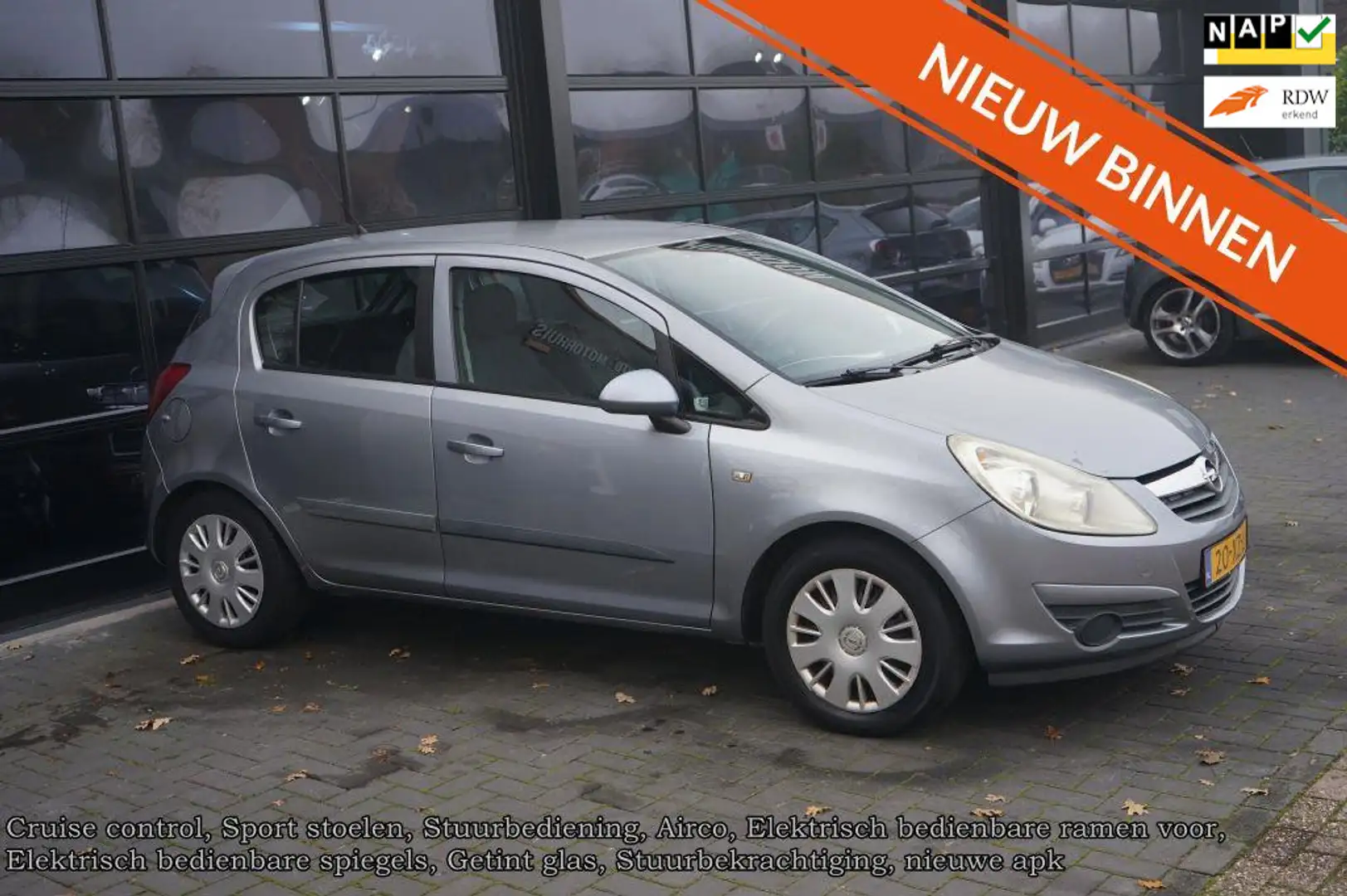 Opel Corsa 1.2-16V Business, Airco Elek pakket, CC Grau - 1