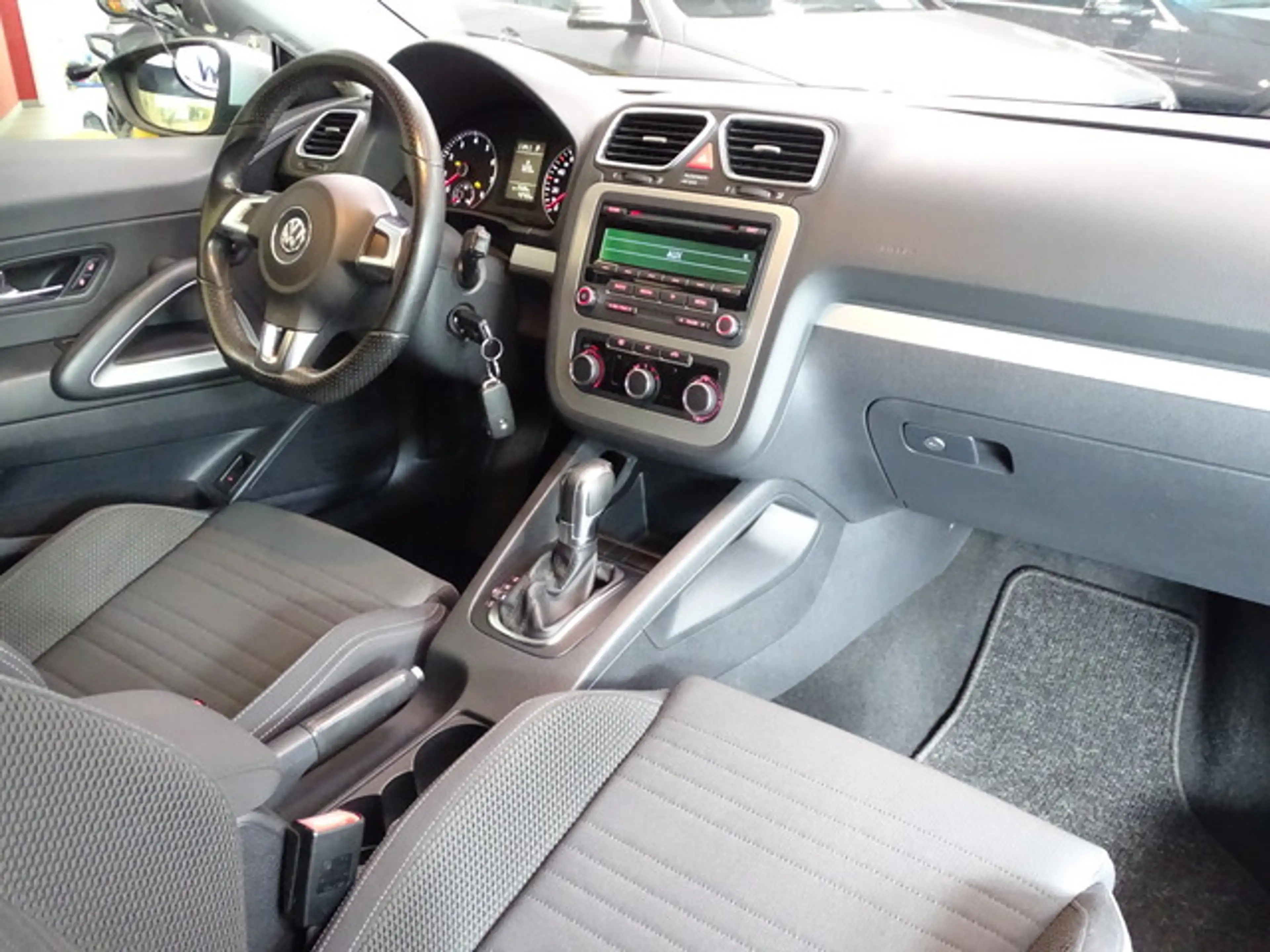 Volkswagen Scirocco 1.4 TSI Sport DSGPano 1Hand erst42483KM — photo 12