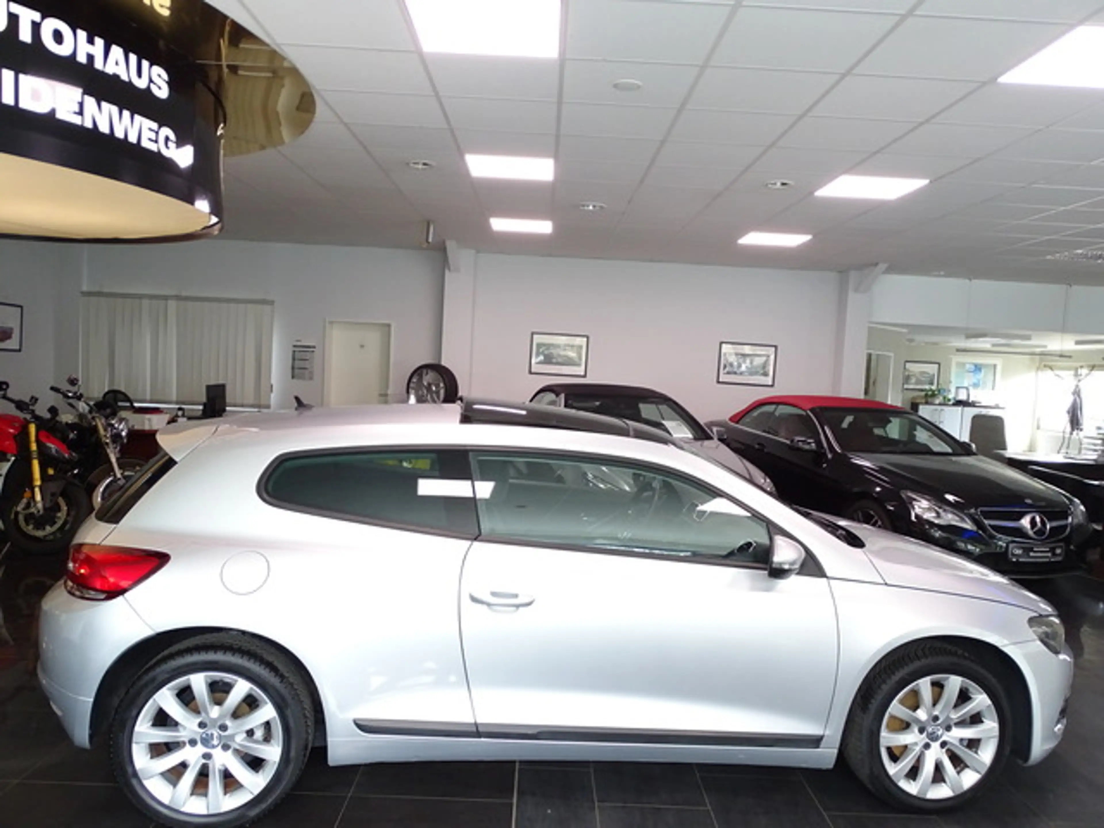 Volkswagen Scirocco 1.4 TSI Sport DSGPano 1Hand erst42483KM — photo 9