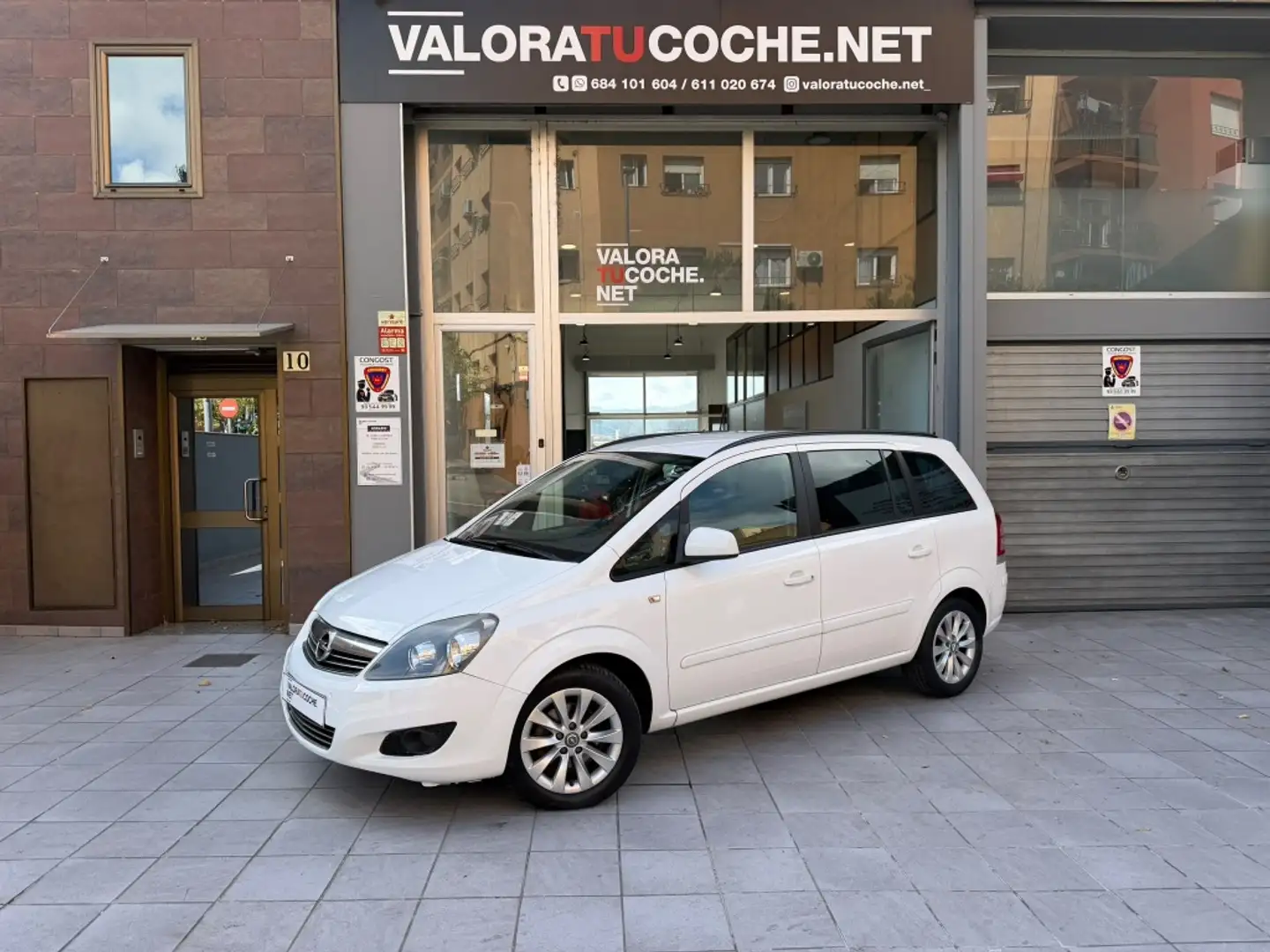 Opel Zafira 1.6 16v Family Blanco - 1