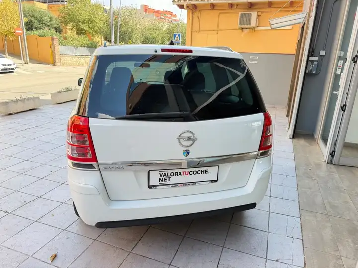 Opel Zafira 1.6 16v Family 2013, foto 4