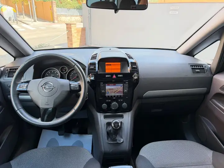 Opel Zafira 1.6 16v Family 2013, foto 14