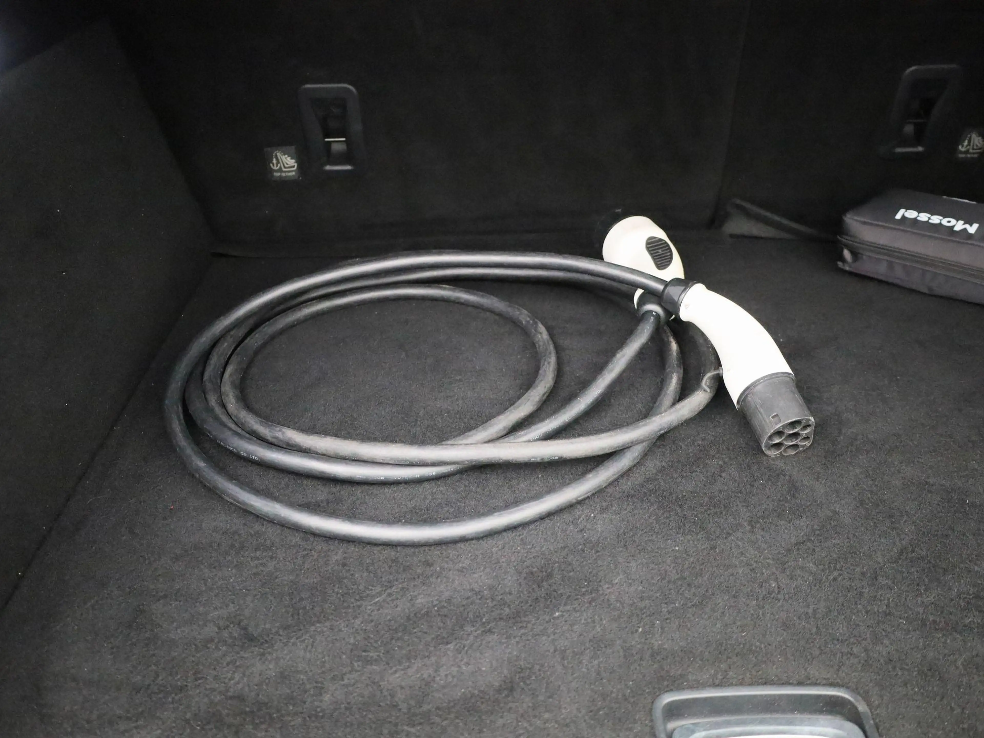 MG EHS 1.5 T-GDI PHEV Aut. Luxury | Panoramadak | Navi | — photo 12