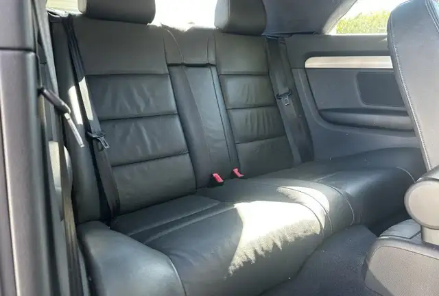 Audi A4 view 21