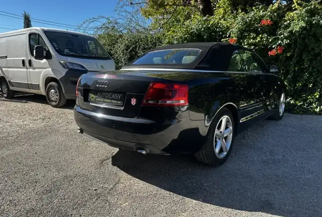 Audi A4 view 6